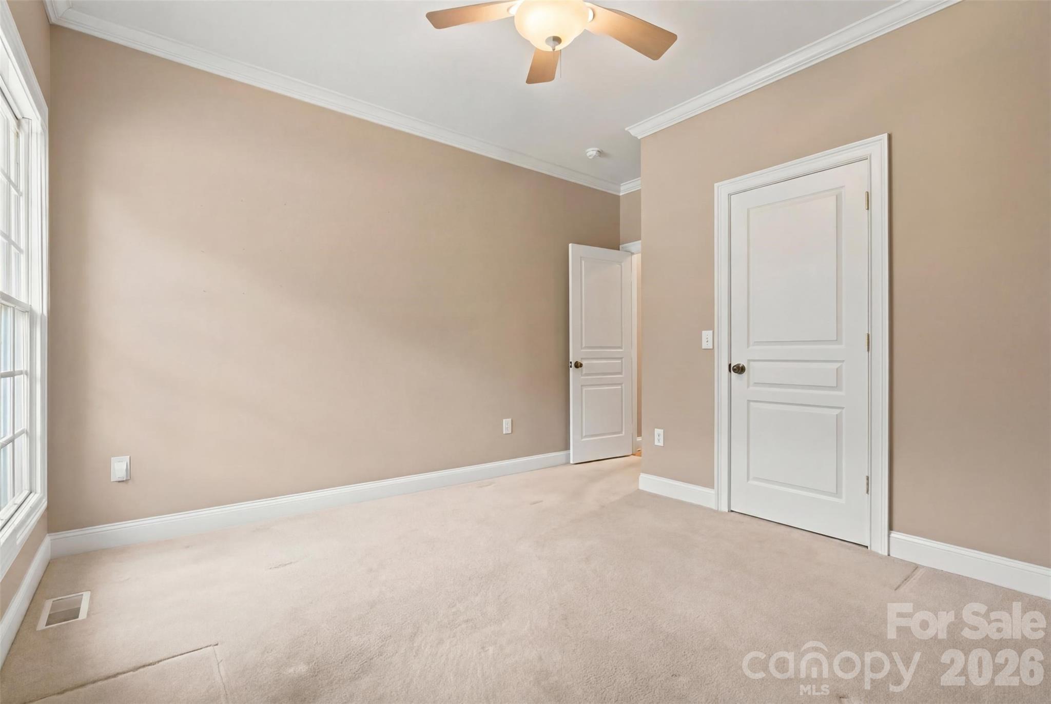 Crescent Links - Residential