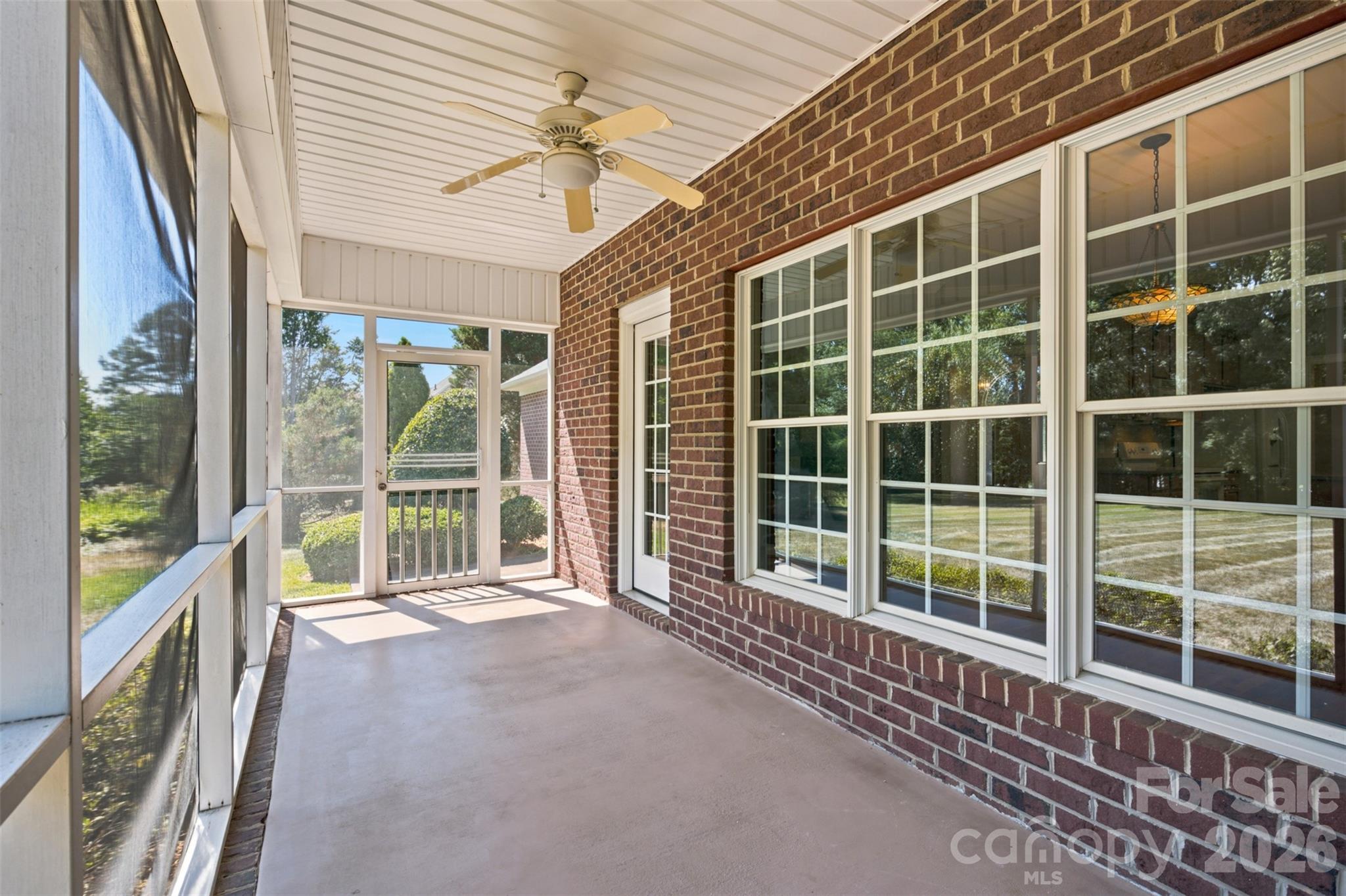 Crescent Links - Residential