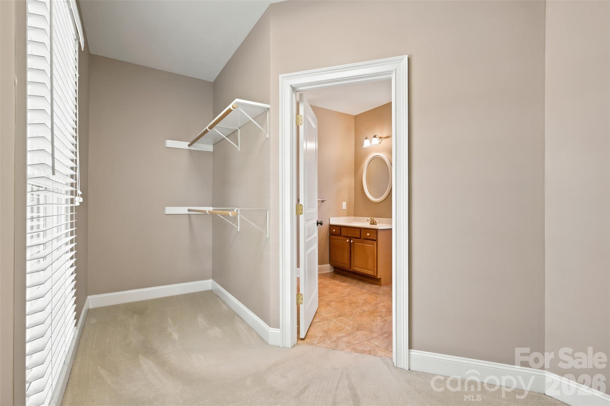 Crescent Links - Residential
