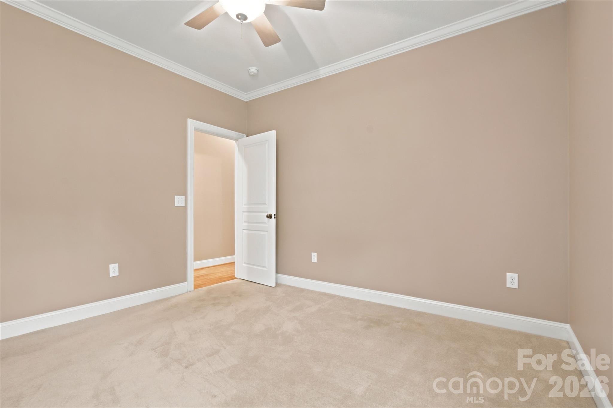 Crescent Links - Residential