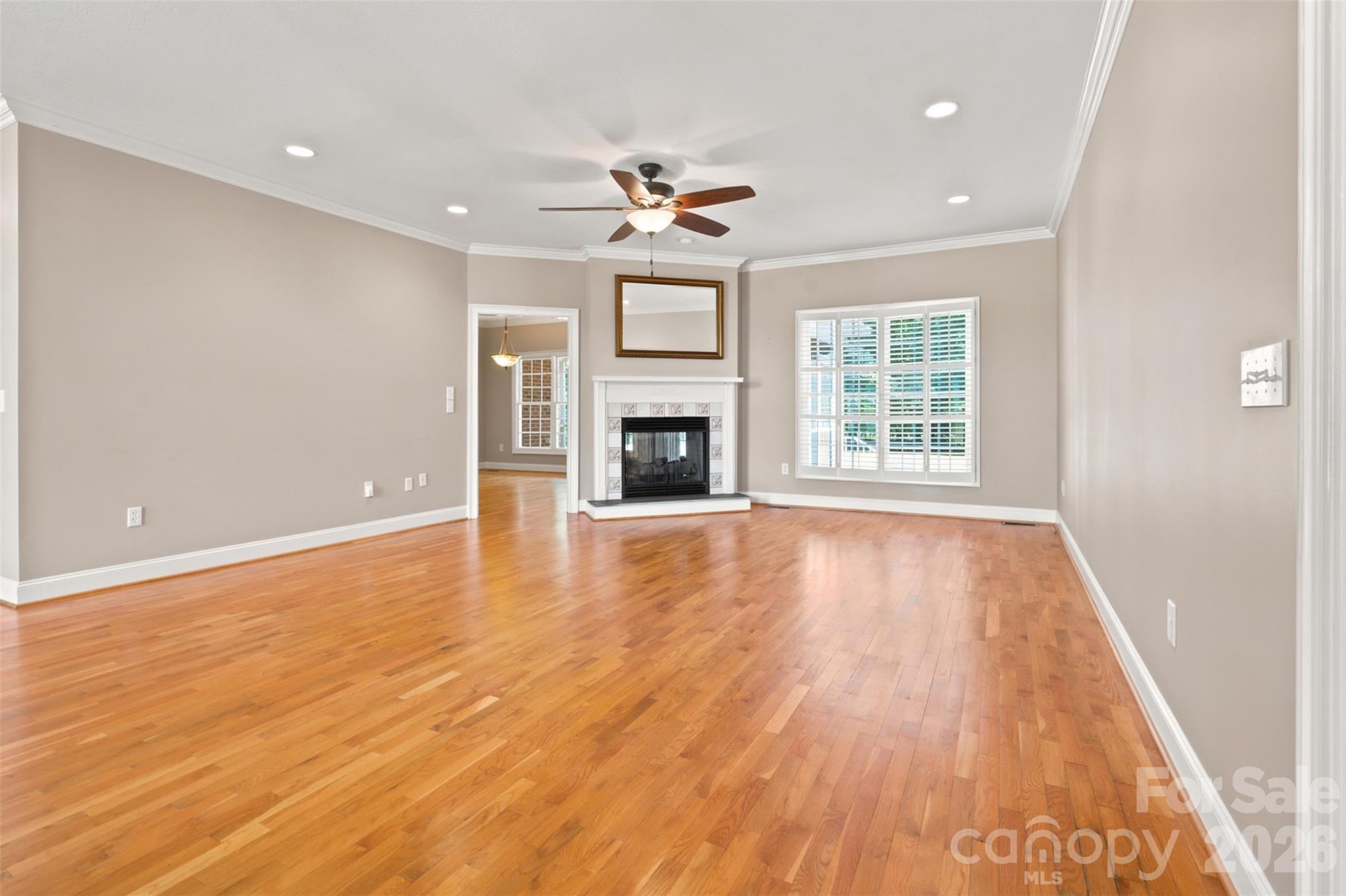 Crescent Links - Residential