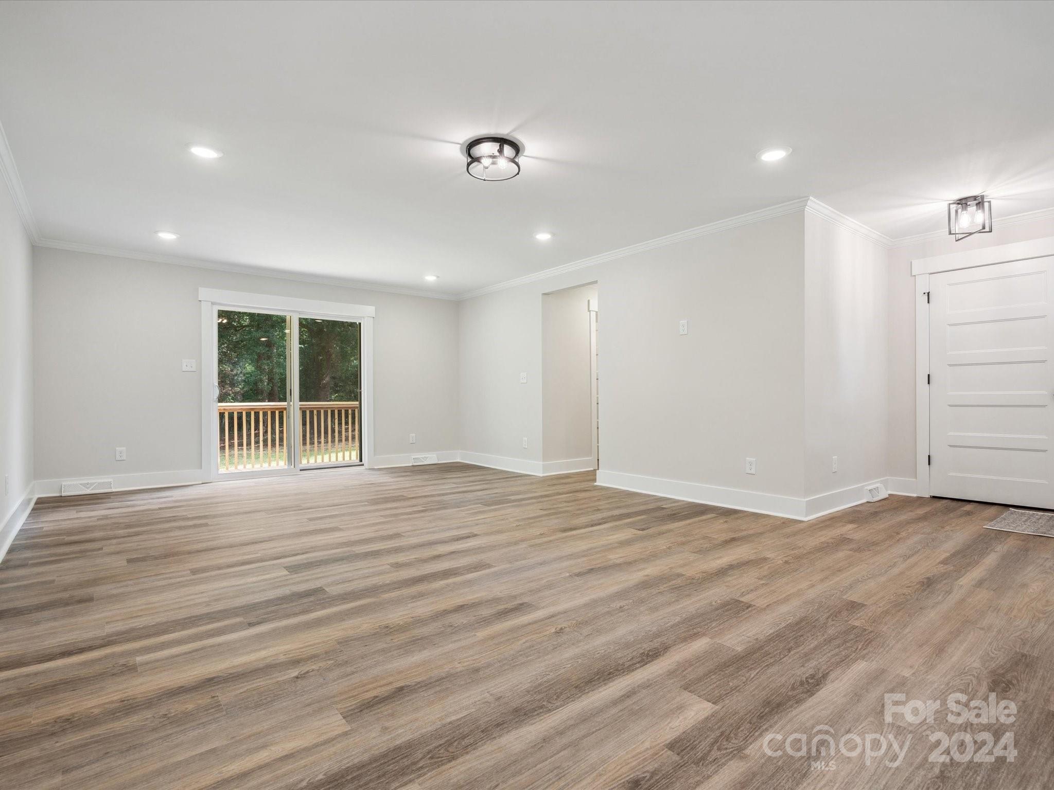 Ragin Estates - Residential
