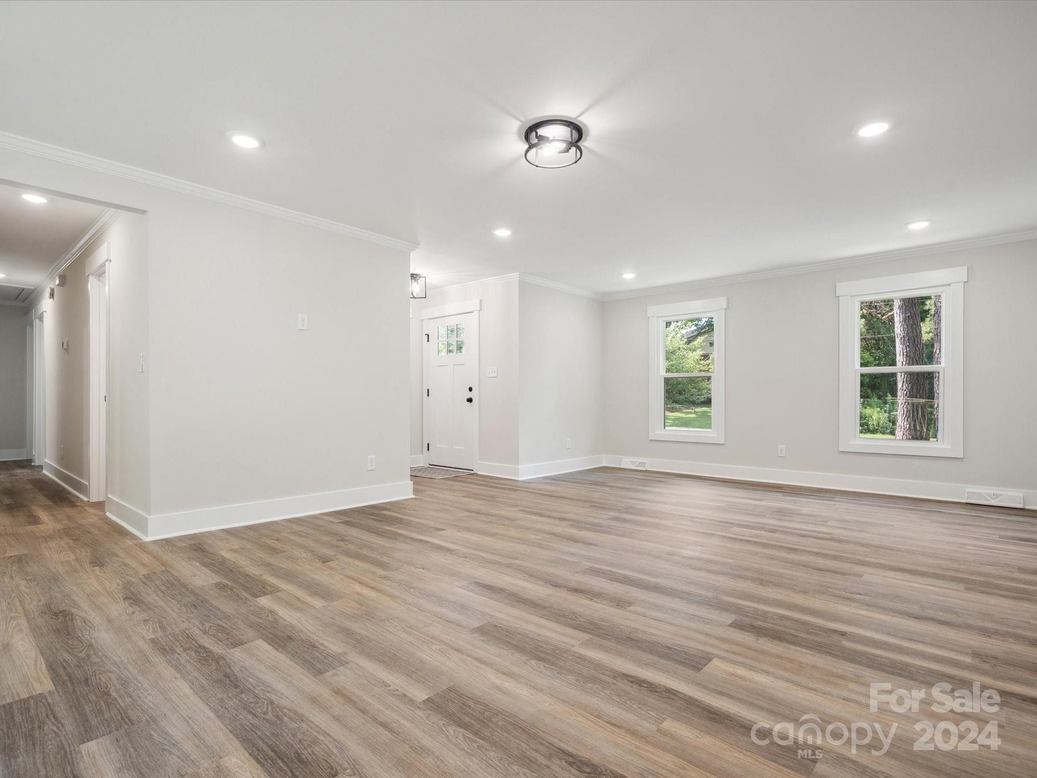 Ragin Estates - Residential