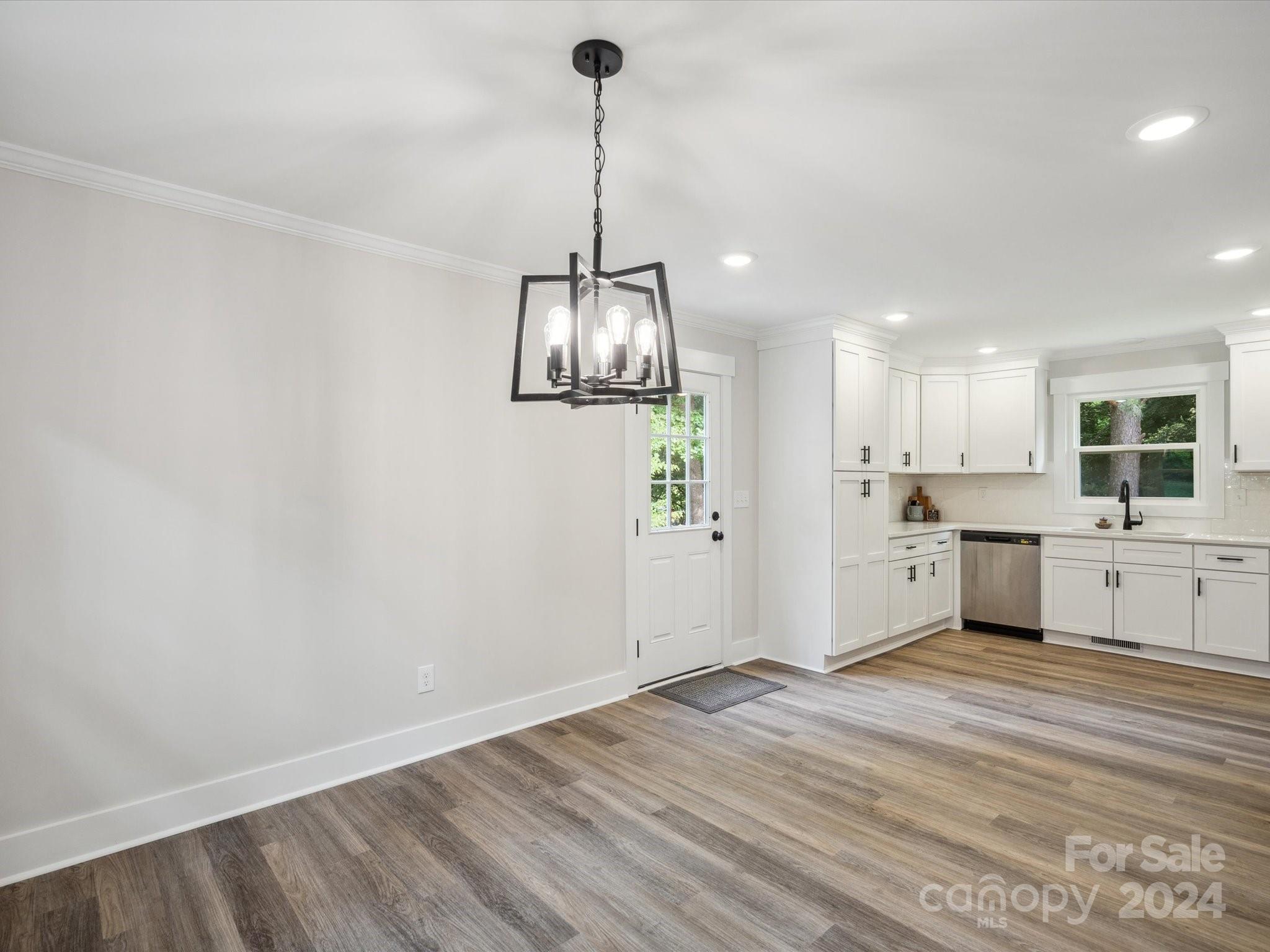 Ragin Estates - Residential