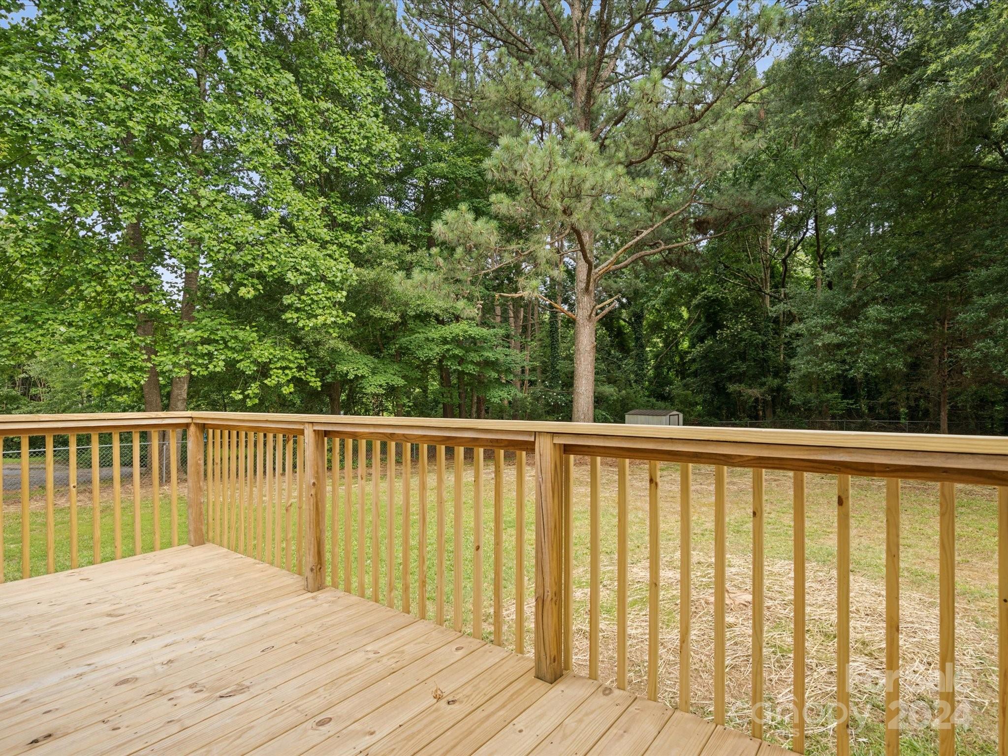 Ragin Estates - Residential