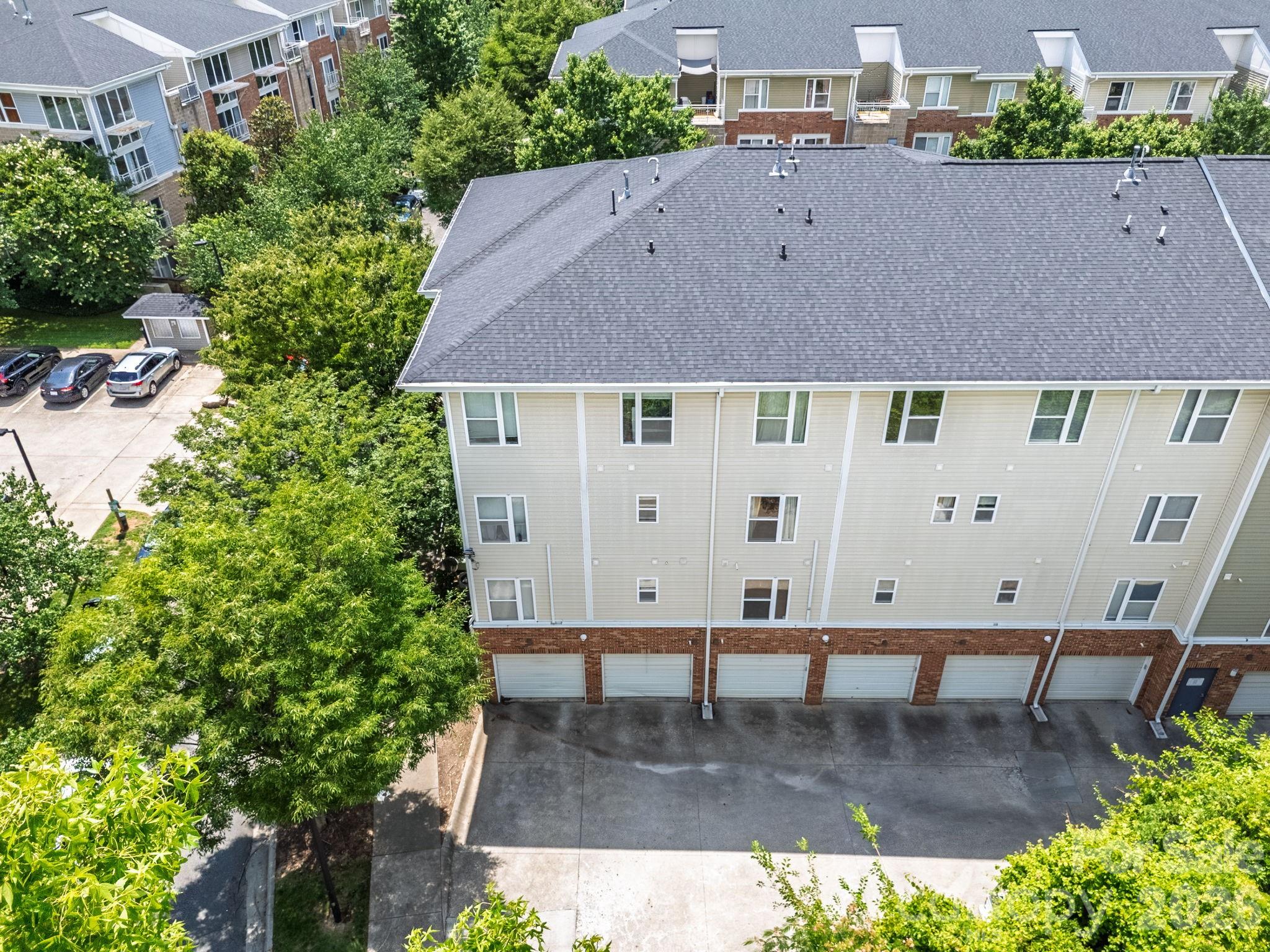 The Arts District - Residential