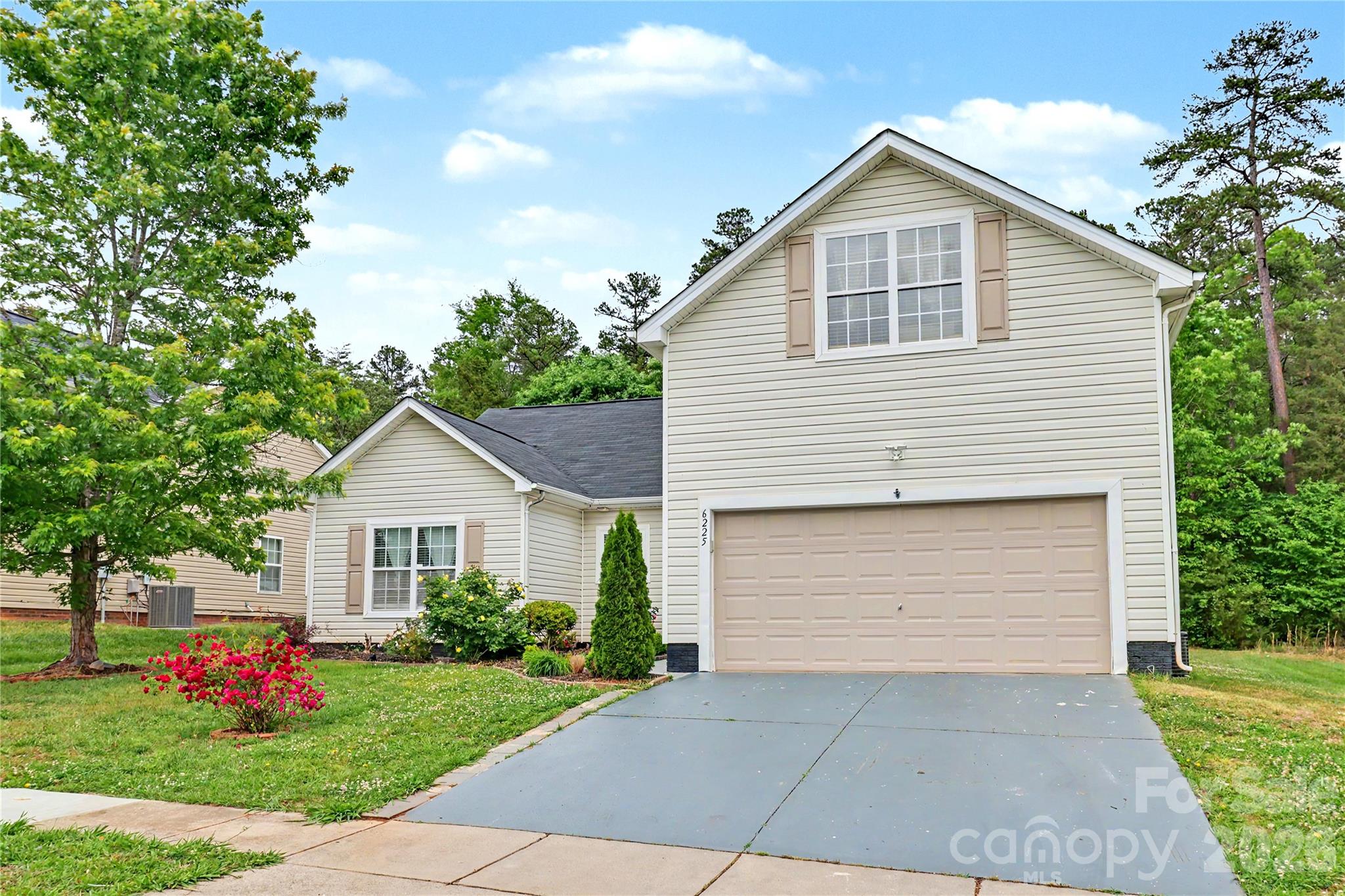 BEAUTIFUL 1.5-story home ready for its new owners, especially for families seeking the primary bedroom downstairs—look no further, this is the perfect house. The kitchen is fully equipped with granite countertops and a tile backsplash, with appliances less than 3 years old. All the floors are wood except for the bonus room, which has LVP (Luxury Vinyl Plank). The primary bedroom is very spacious, featuring his and her closets, a bathtub, and a shower with glass door. The family room and primary room have vaulted ceilings. The roof was replaced in 2026, and the HVAC is less than 3 years old. Located conveniently near I-77 & 485, the airport, post office, and grocery store. Don’t delay in seeing it—this one will go very quickly!