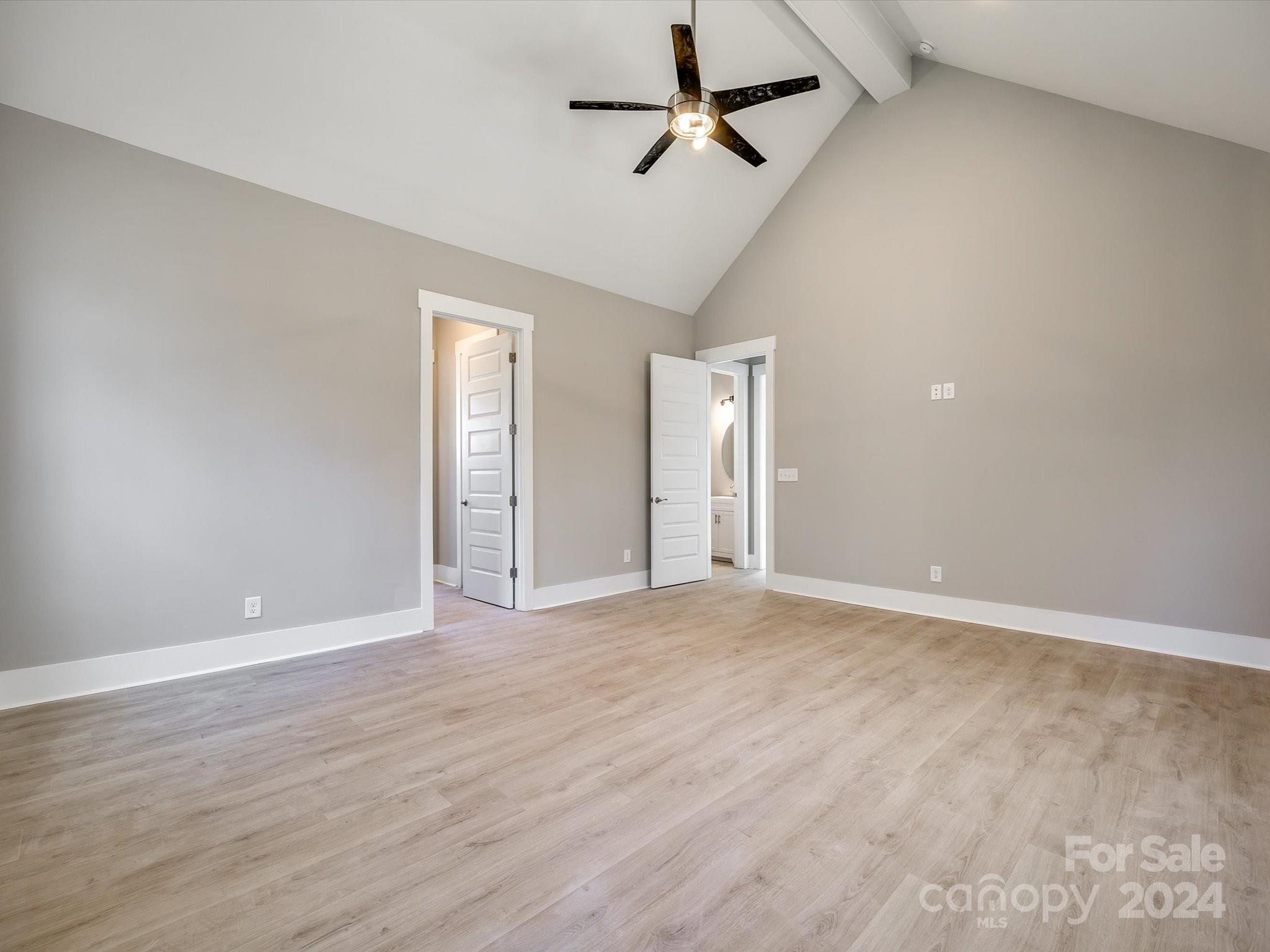 The Retreat At Sunset Ridge - Residential