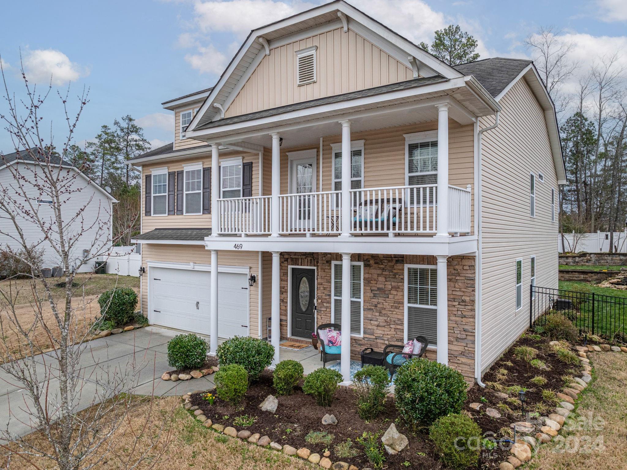 Somerset at Autumn Cove - Residential