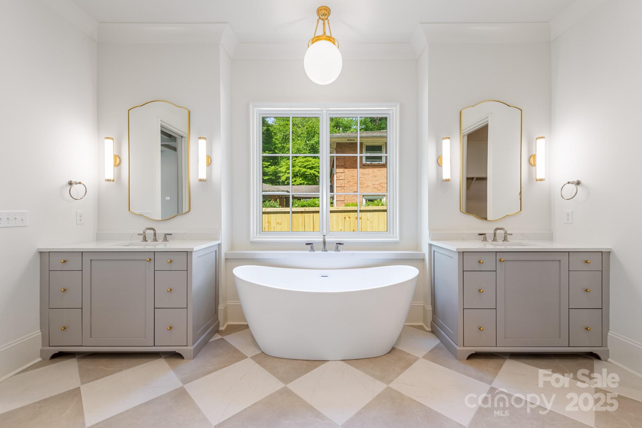 Lansdowne - Residential