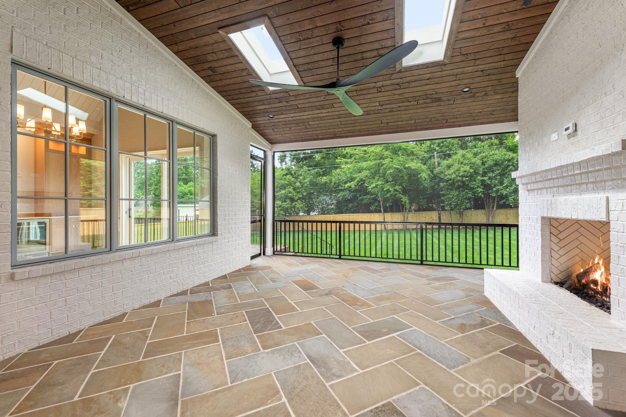 Lansdowne - Residential
