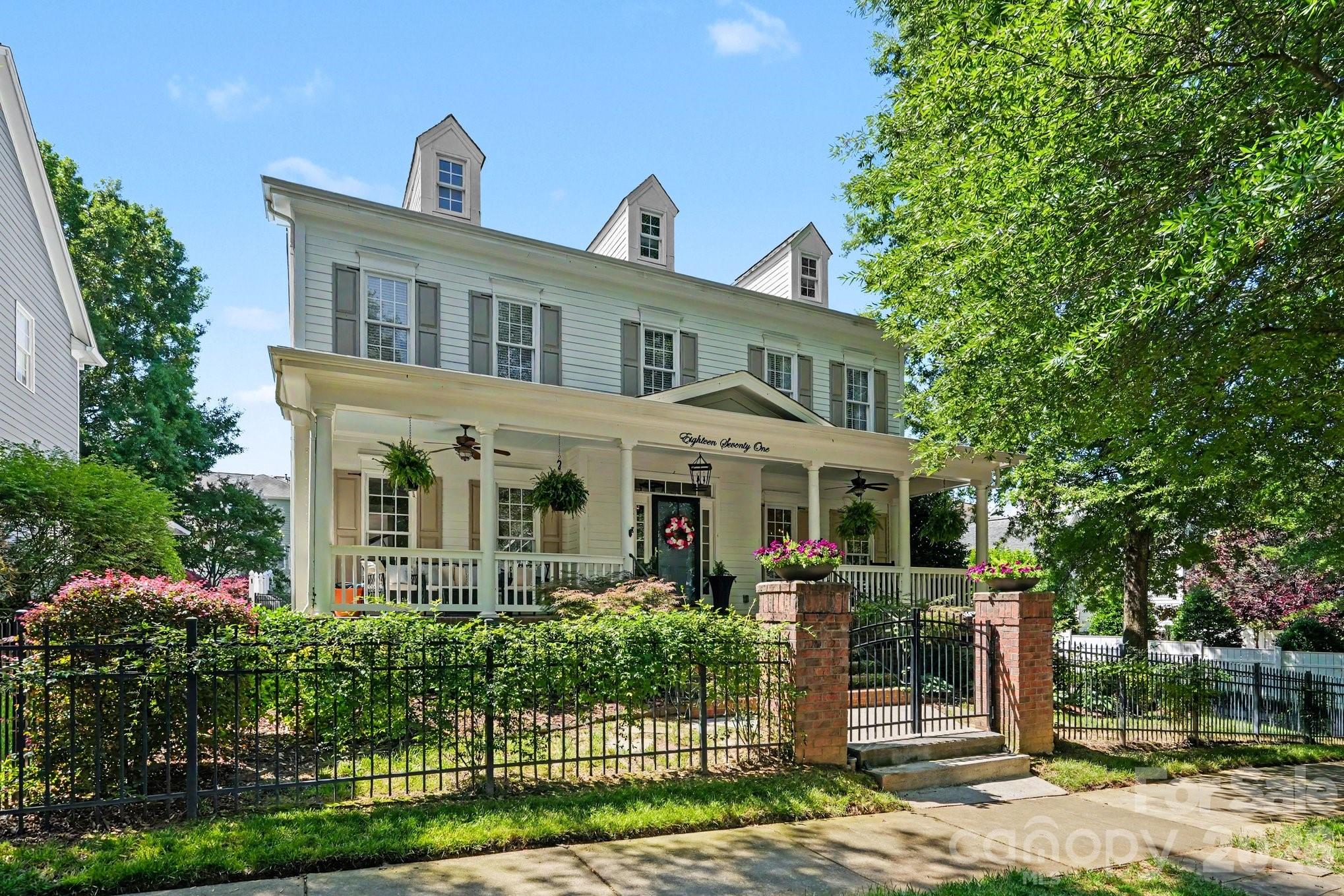 Baxter Village - Residential