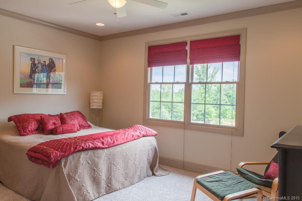 Liberty Hill Pointe - Residential