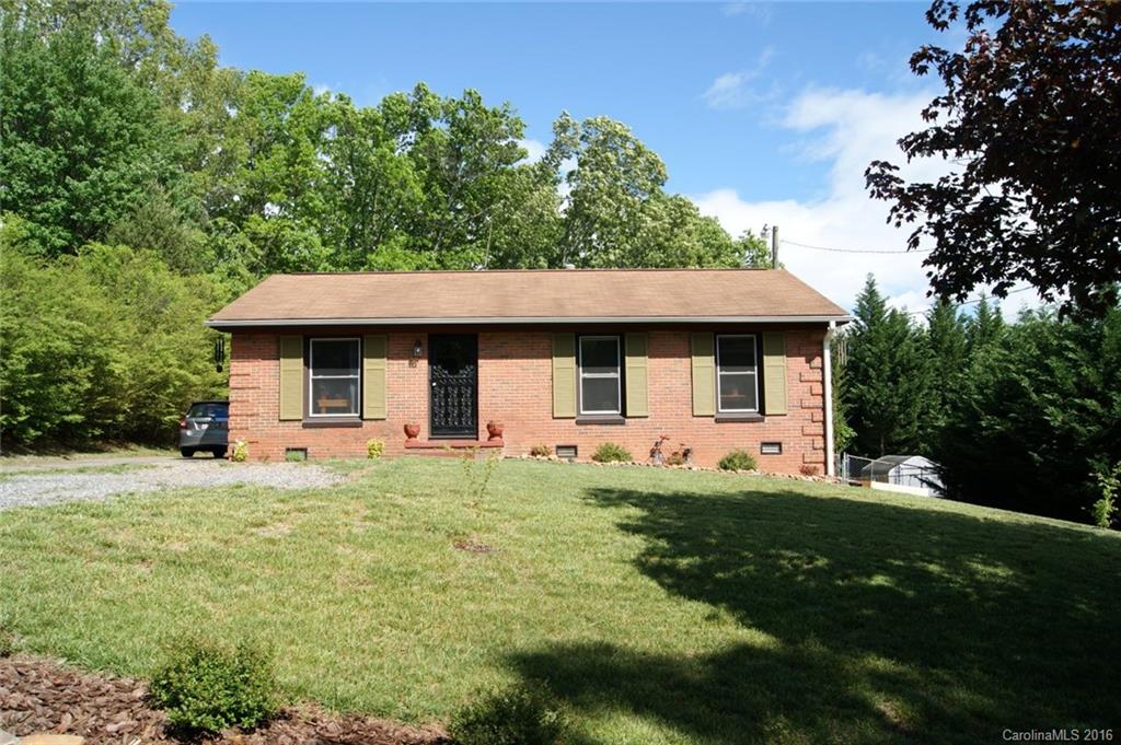 Well kept and updated 3/1 brick ranch on quiet cul-de-sac only 2 blocks from the 180+ acre Richmond Hill Park - hiking, mountain biking and disc golf couse. Hardwood floors, updated large kitchen and bath, central A/C, screened covered patio for entertaining, basement storage area and a fenced back yard with large storage shed.  Quiet, convenient to downtown, UNCA and West Asheville. Ready to live in.