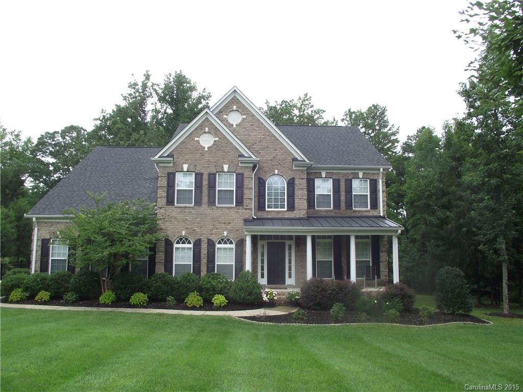 Gorgeous 4 Br/3.5 bath ,full brick home on partially wooded .69 acre lot, front porch and rear deck and pergola, stunning two story foyer and great room w/ fireplace, formal Lvrm and dining,gourmet kitchen, granite/SS Appl/double oven,gas cook top,huge island,butlers pantry,morning room,master on main, bonus room. Great location, 2 minutes to I-485, close to shopping areas.