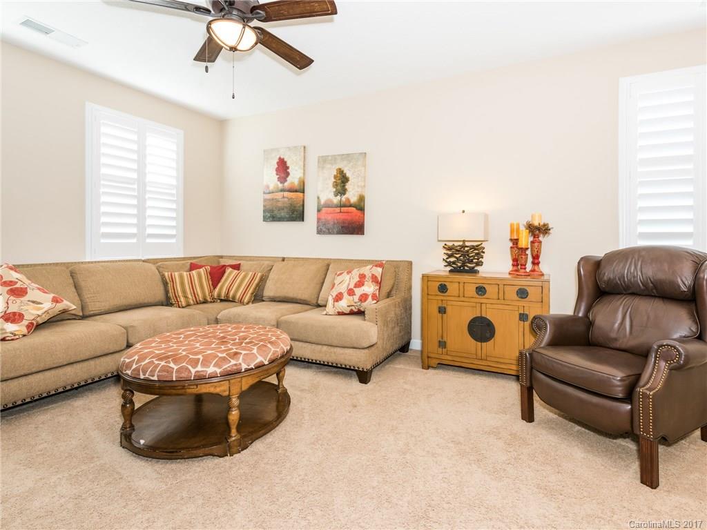 Shelly Woods - Residential