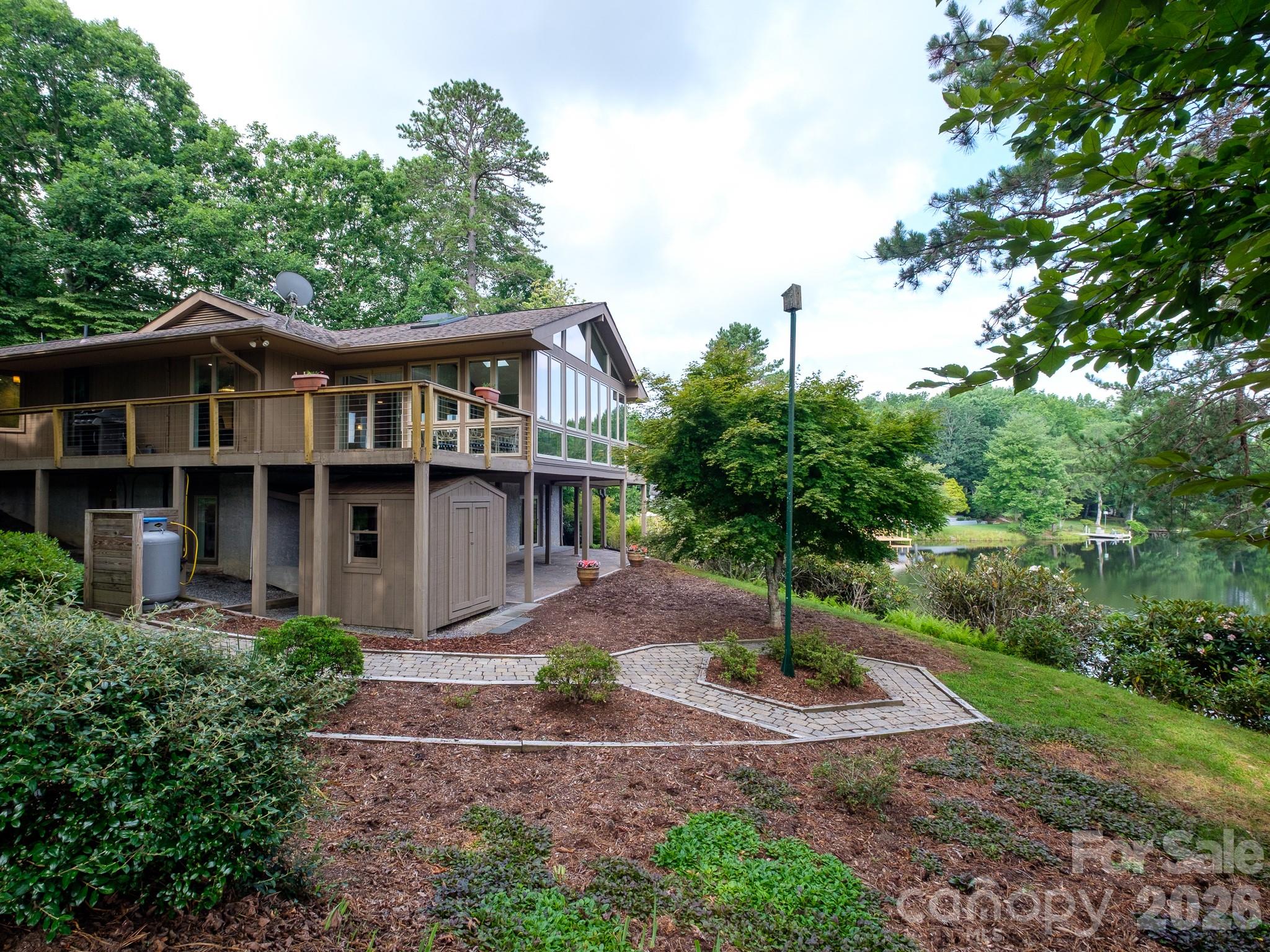 Connestee Falls - Residential