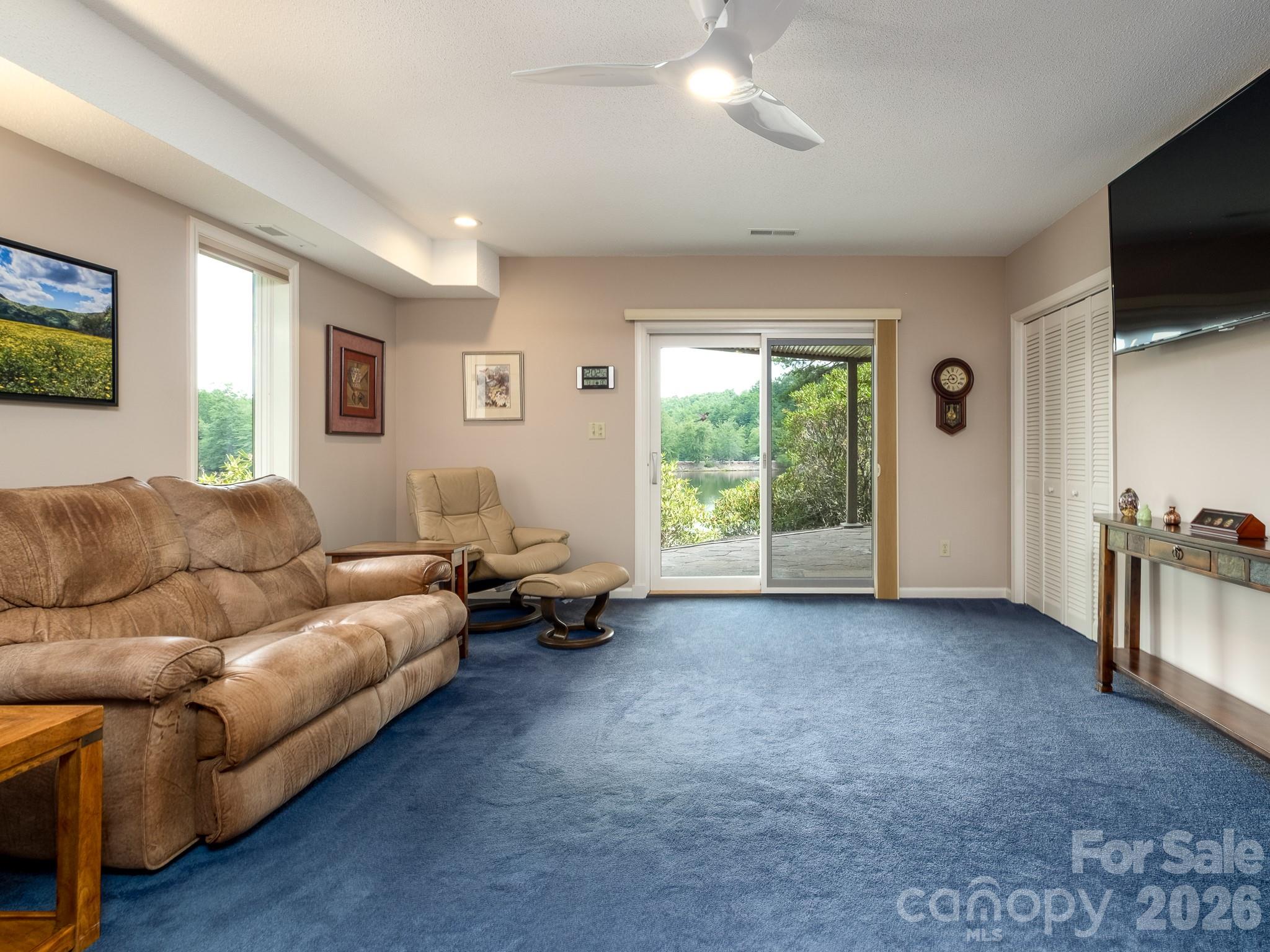 Connestee Falls - Residential