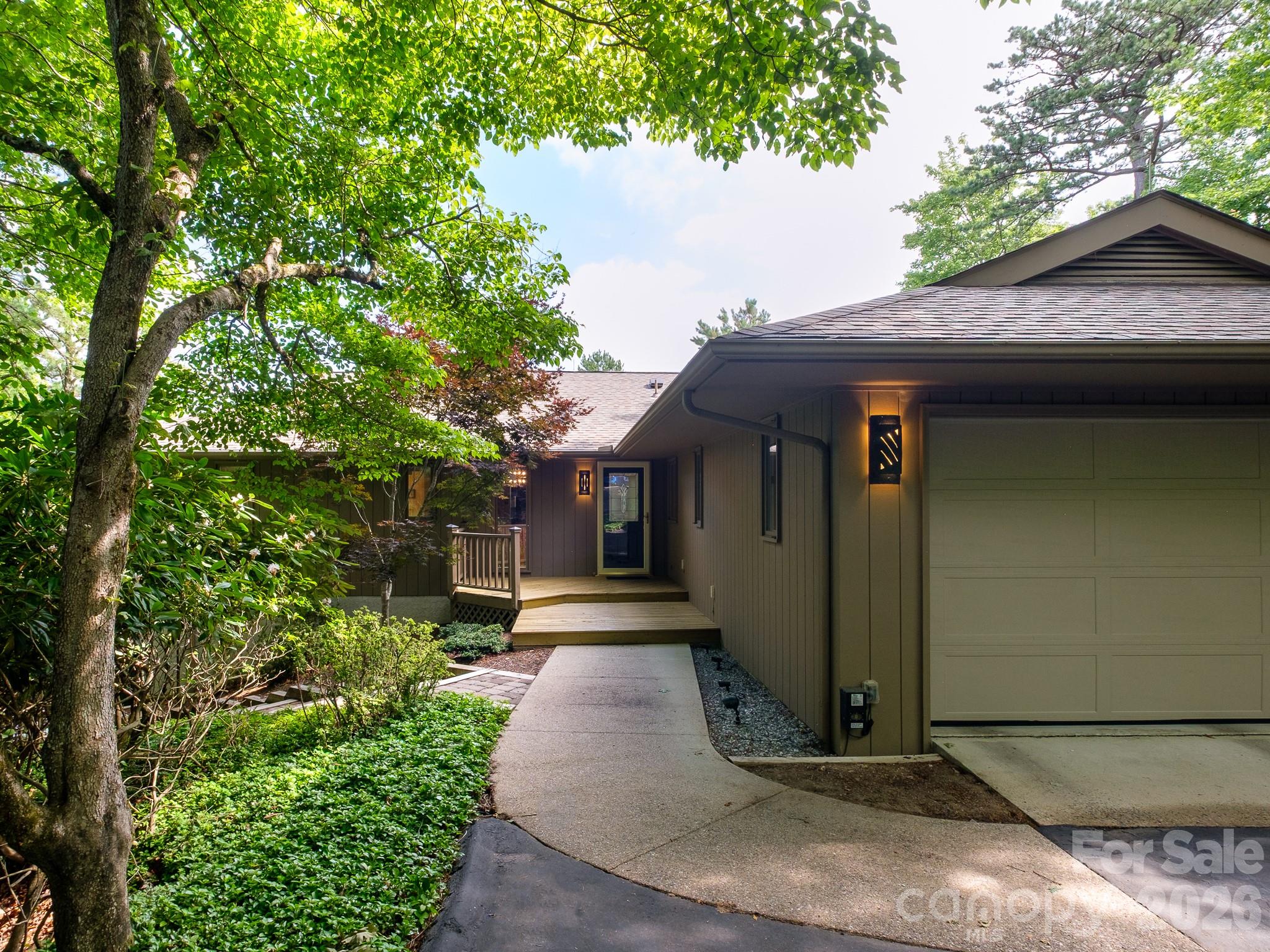 Connestee Falls - Residential