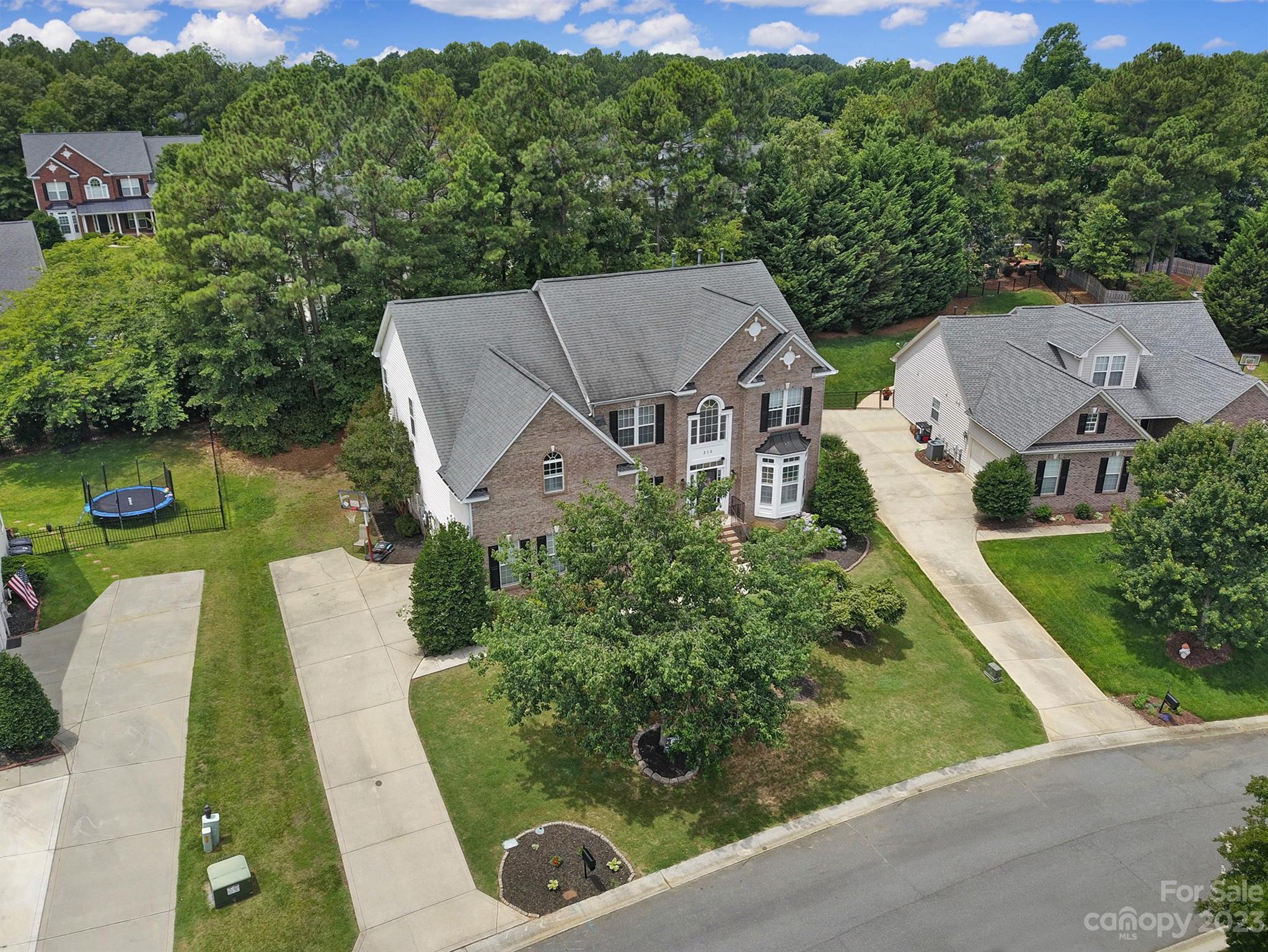 Sutton Place - Residential