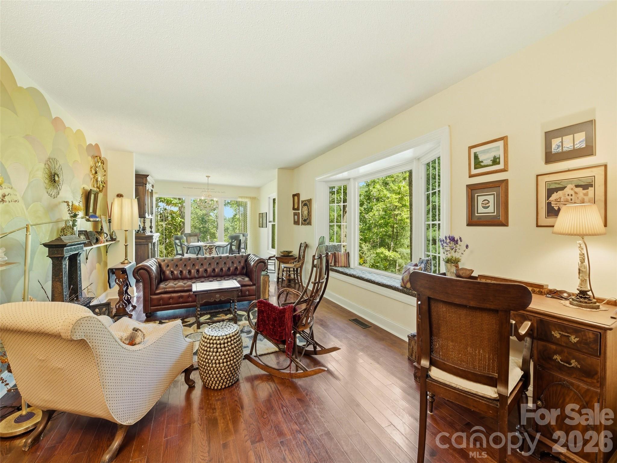 Sunny Ridge - Residential