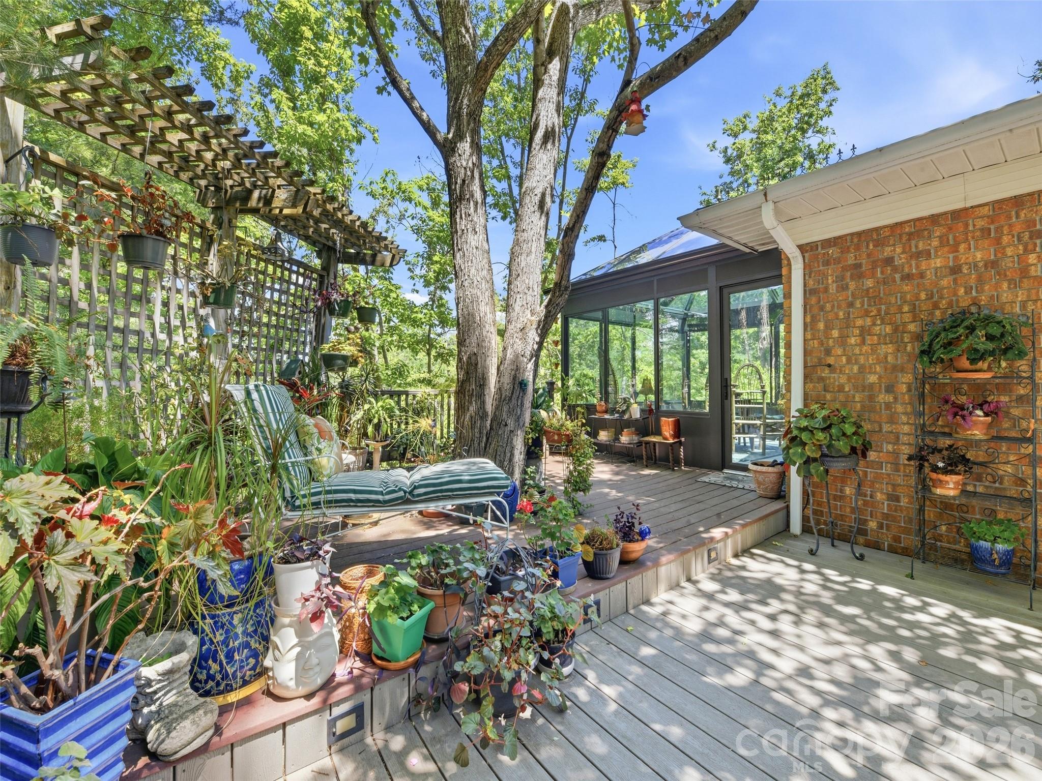 Sunny Ridge - Residential