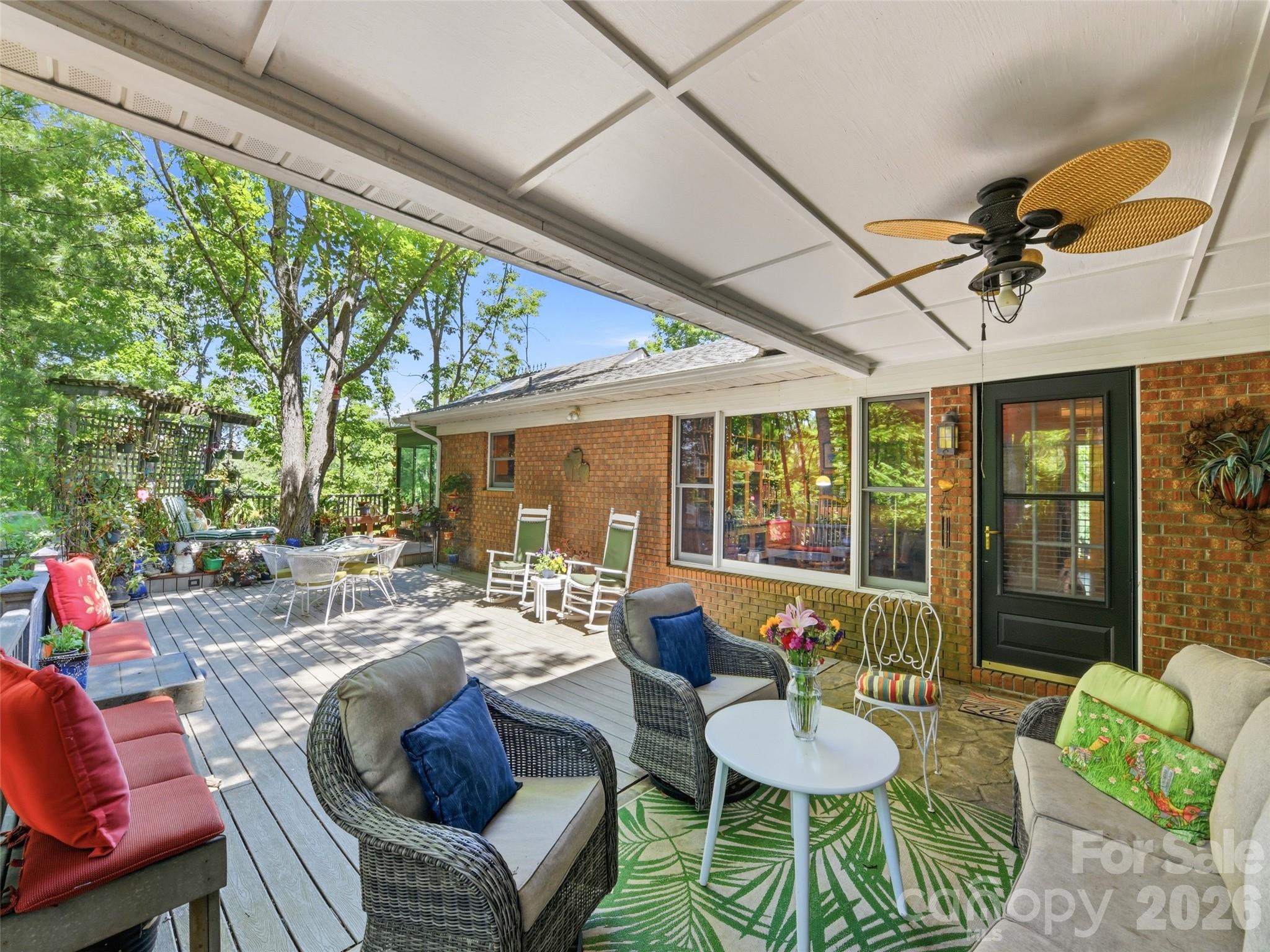 Sunny Ridge - Residential