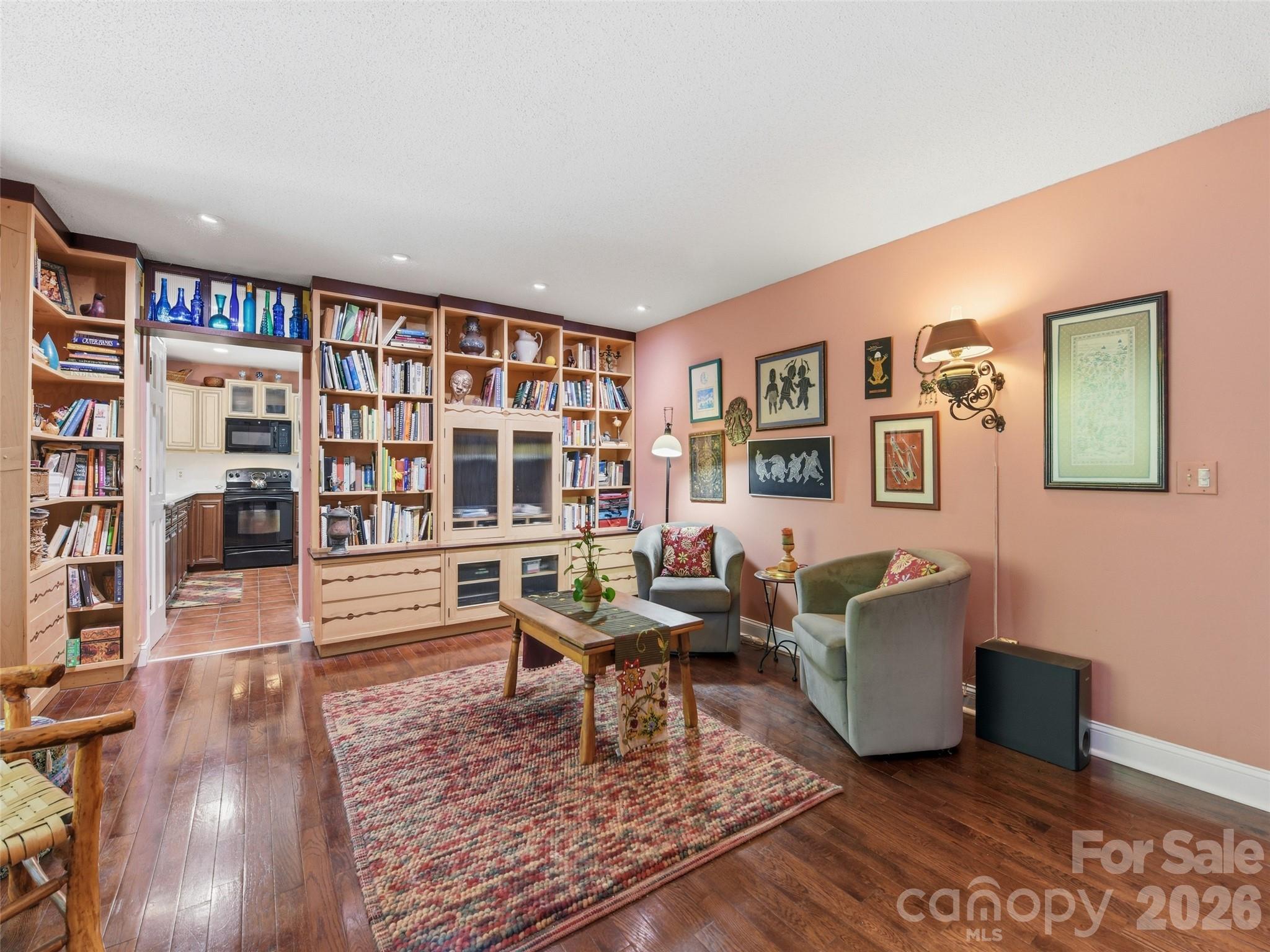 Sunny Ridge - Residential