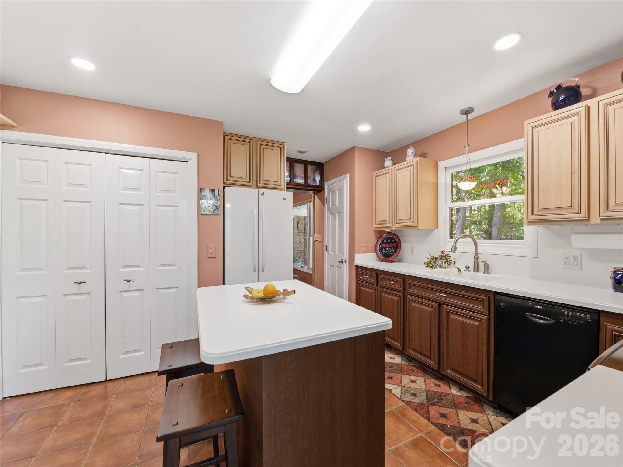 Sunny Ridge - Residential