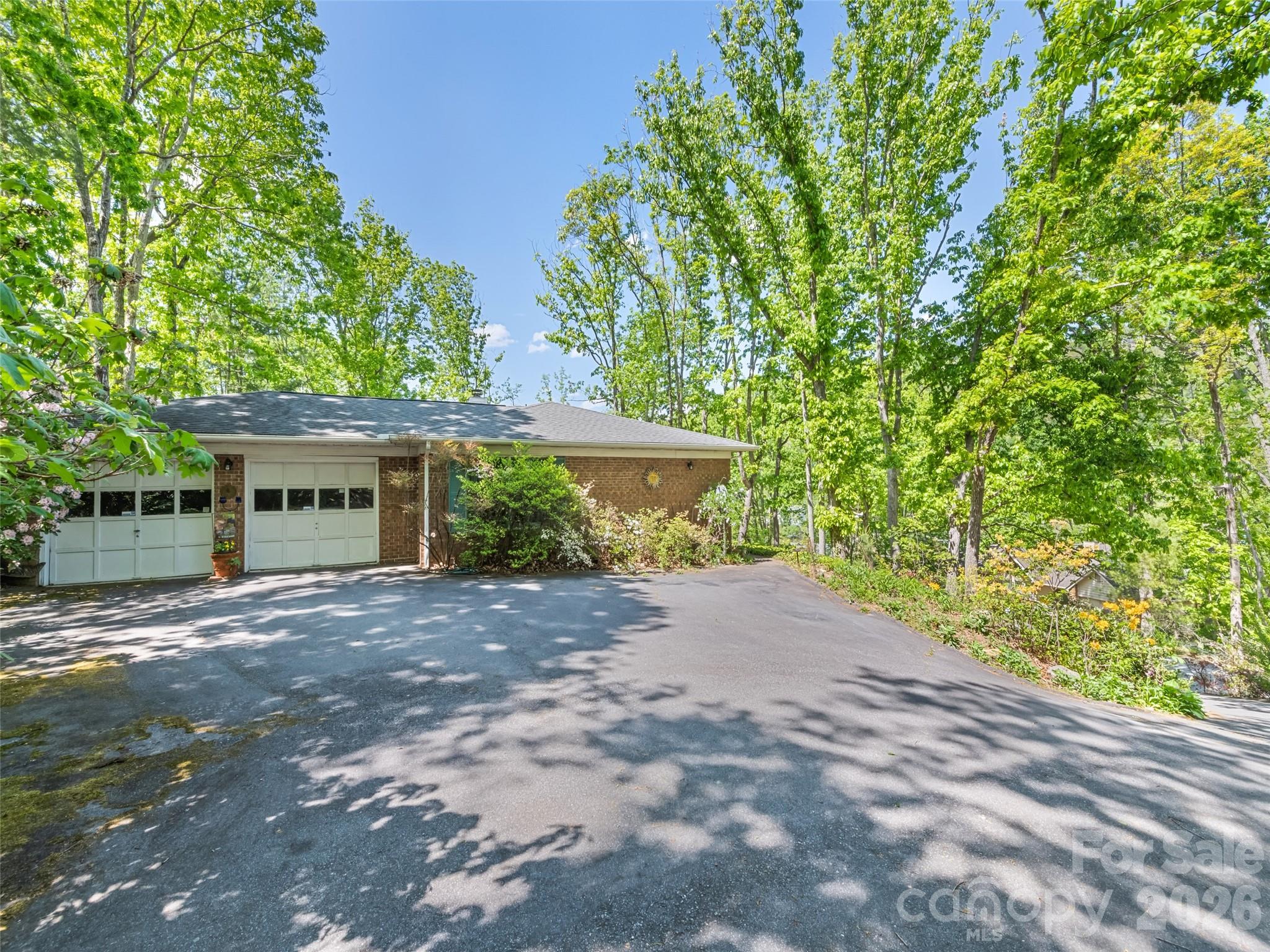 Sunny Ridge - Residential