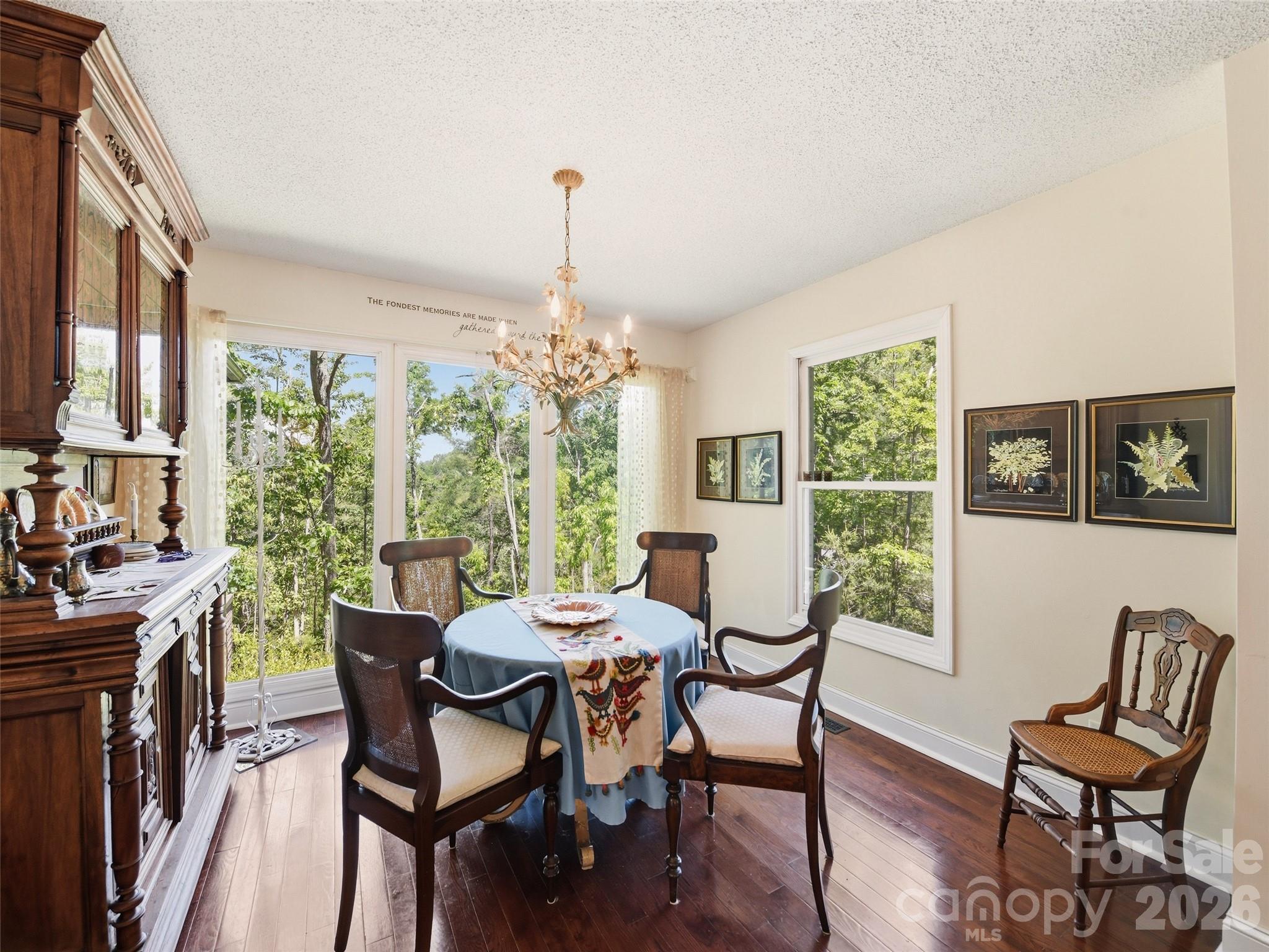 Sunny Ridge - Residential