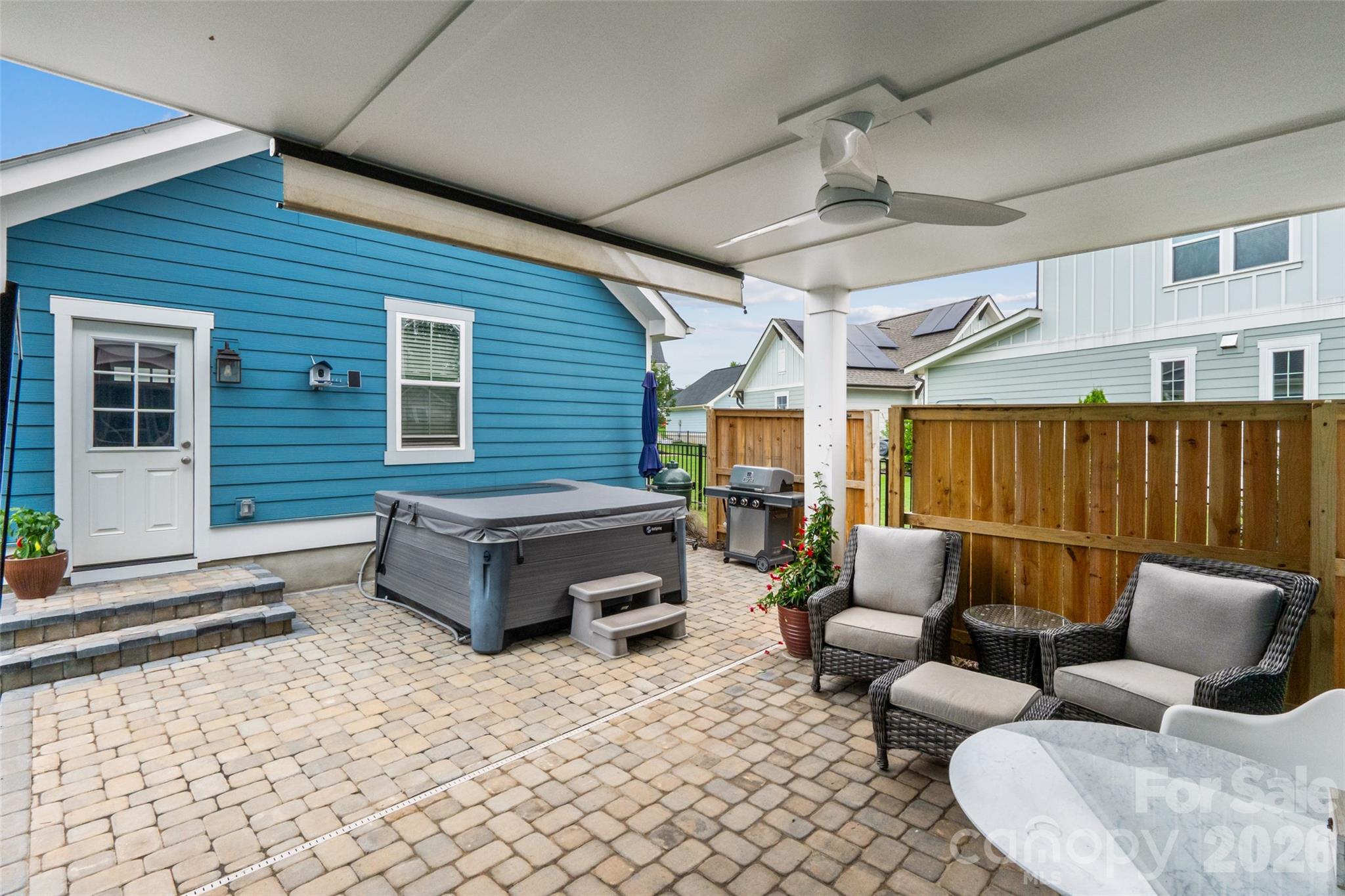 Riverwalk - Residential
