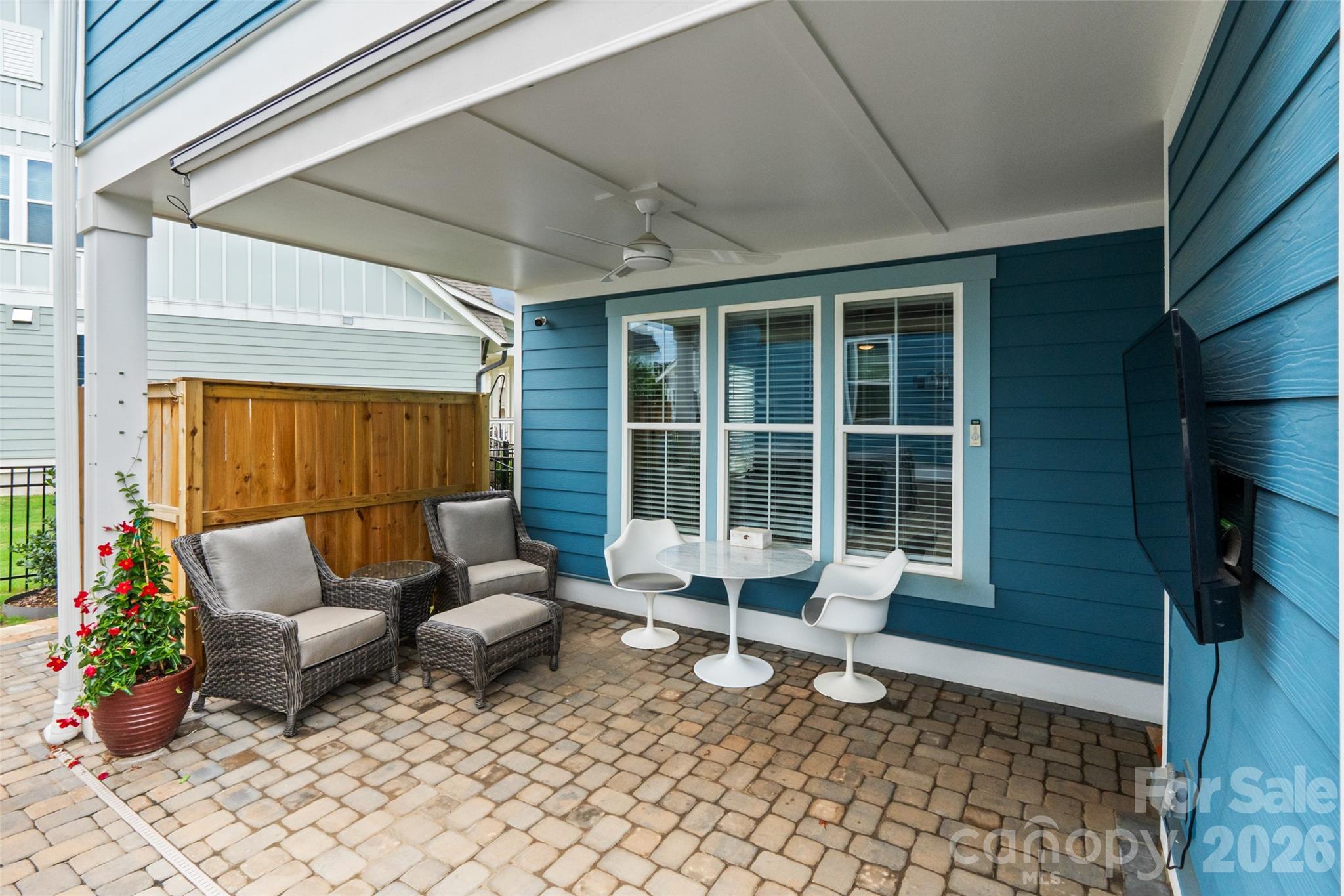 Riverwalk - Residential