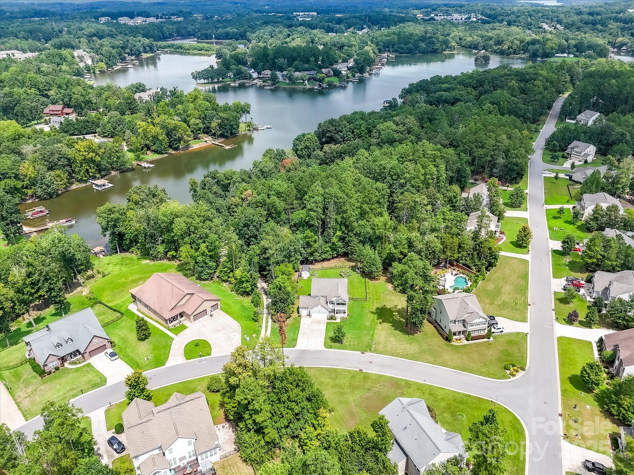Somerset At Autumn Cove - Residential