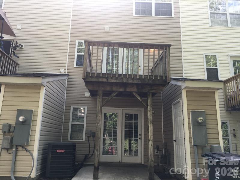 The Townes at Old Stone Crossing - Residential