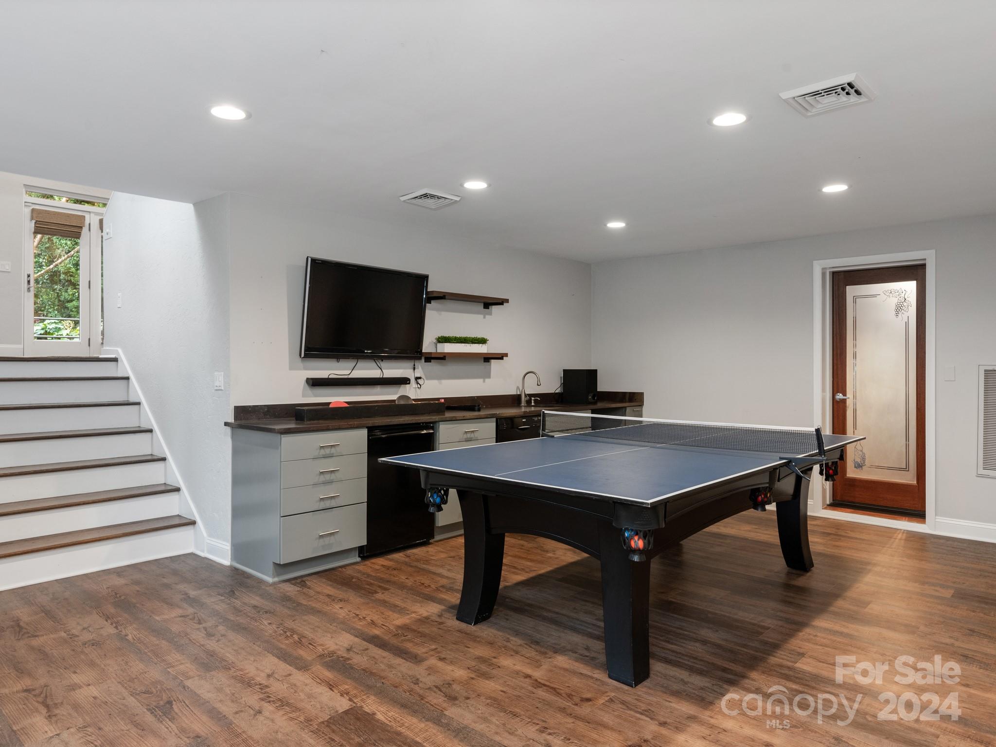 Fairlawn - Residential