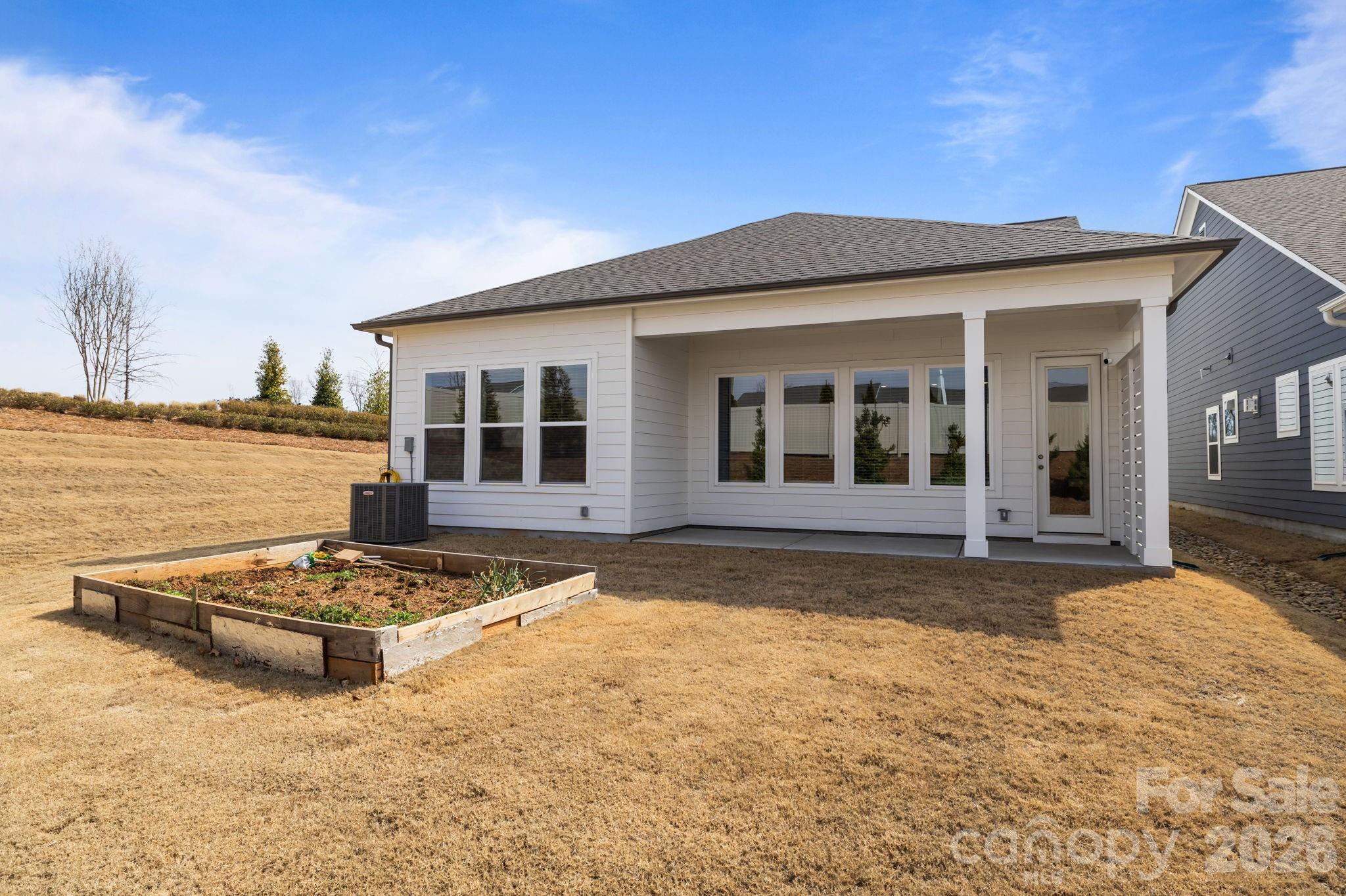 Encore At Streamside - Residential