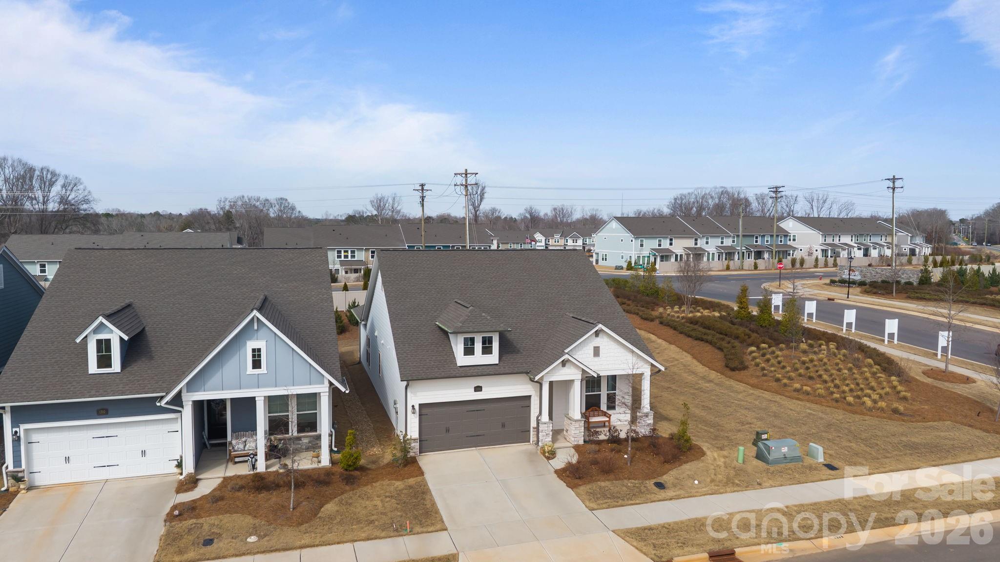 Encore At Streamside - Residential