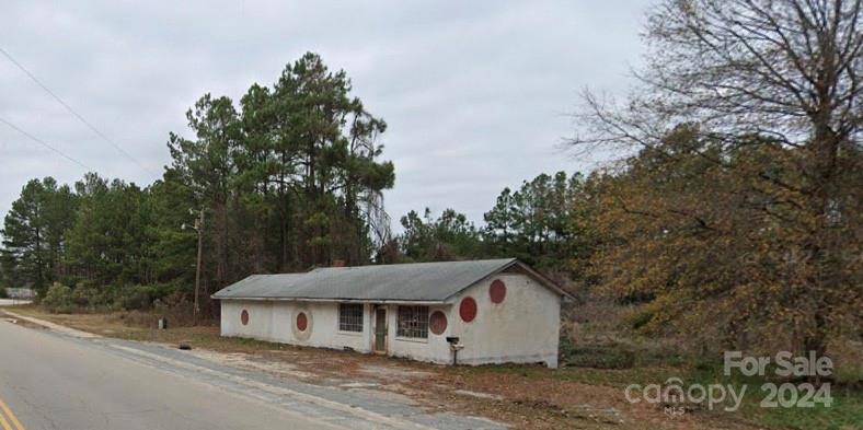 Public Remarks 
+/- 1100 SF retail building on combined two parcels ( 030 010 001 002, 030 010 001 007) to equal a total of 4.1 acre lot with excellent visibility with road frontage on both Pearl St.  and Hwy 151 on the other. This site will be advantageous to any commercial investment companies and will make the next great commercial property opportunity for the growing town of Pageland, SC.  The zoning for this property is marked as General Commercial.