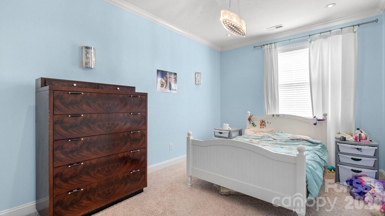 Shelly Woods - Residential