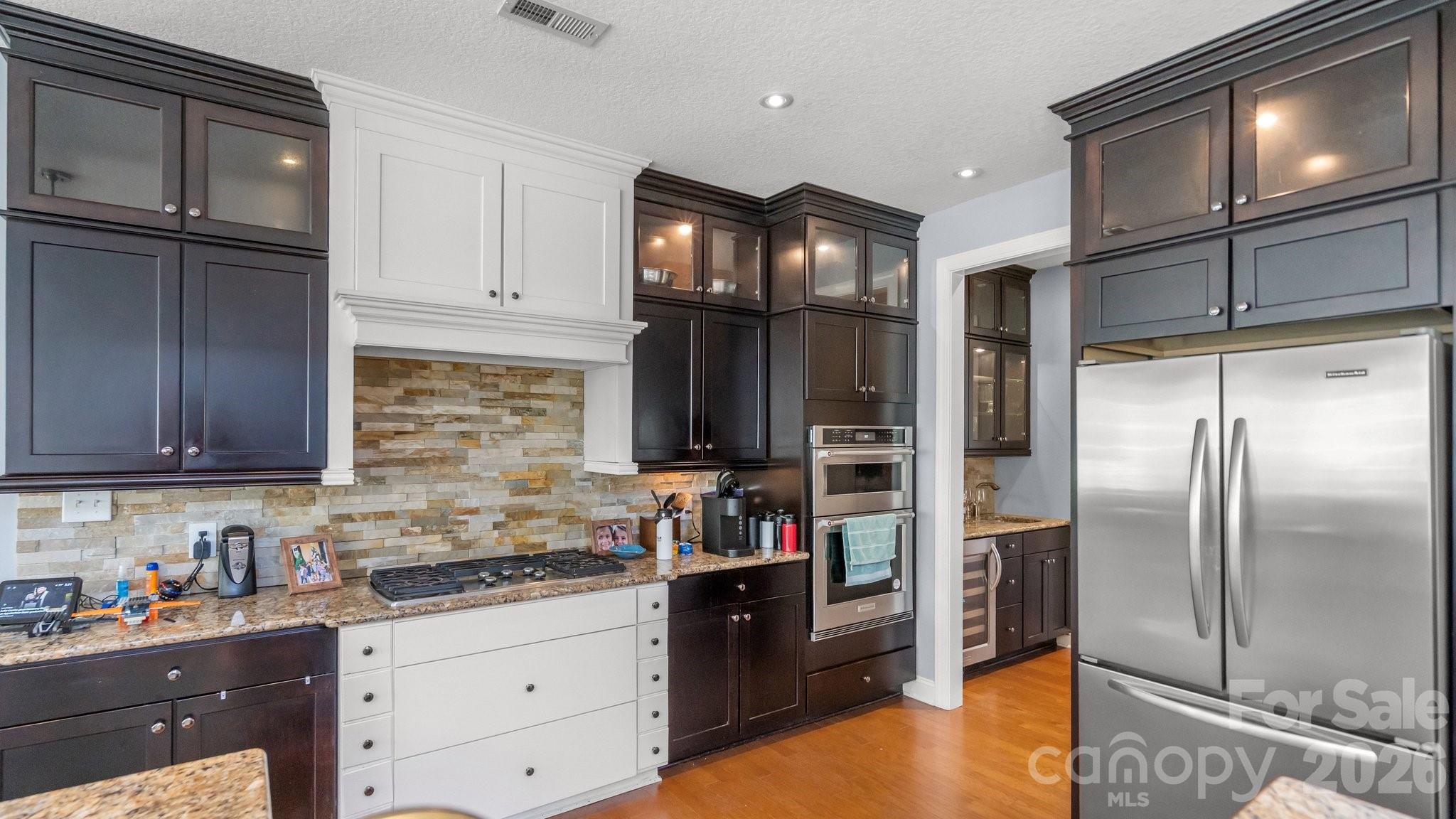 Shelly Woods - Residential