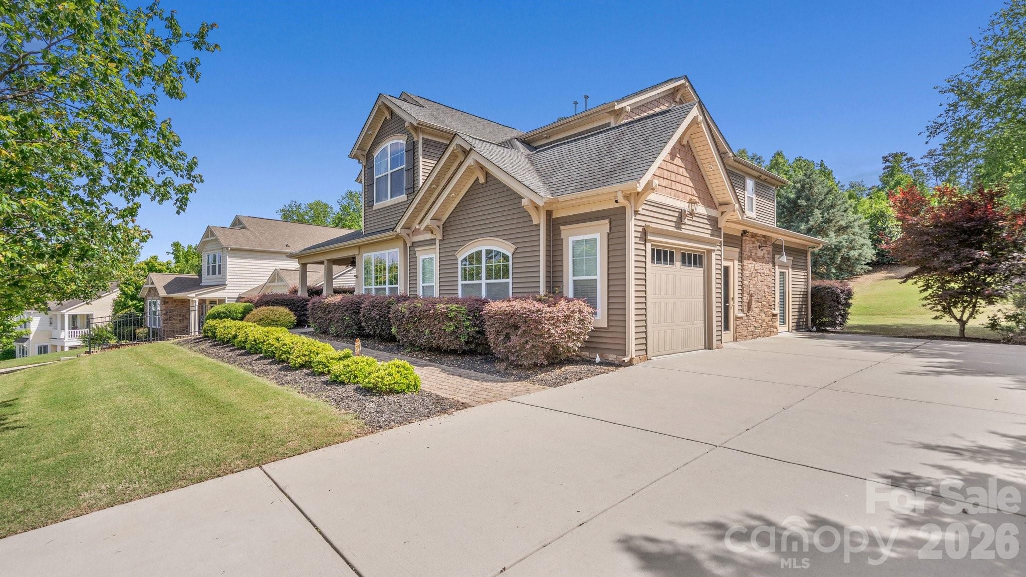 Shelly Woods - Residential