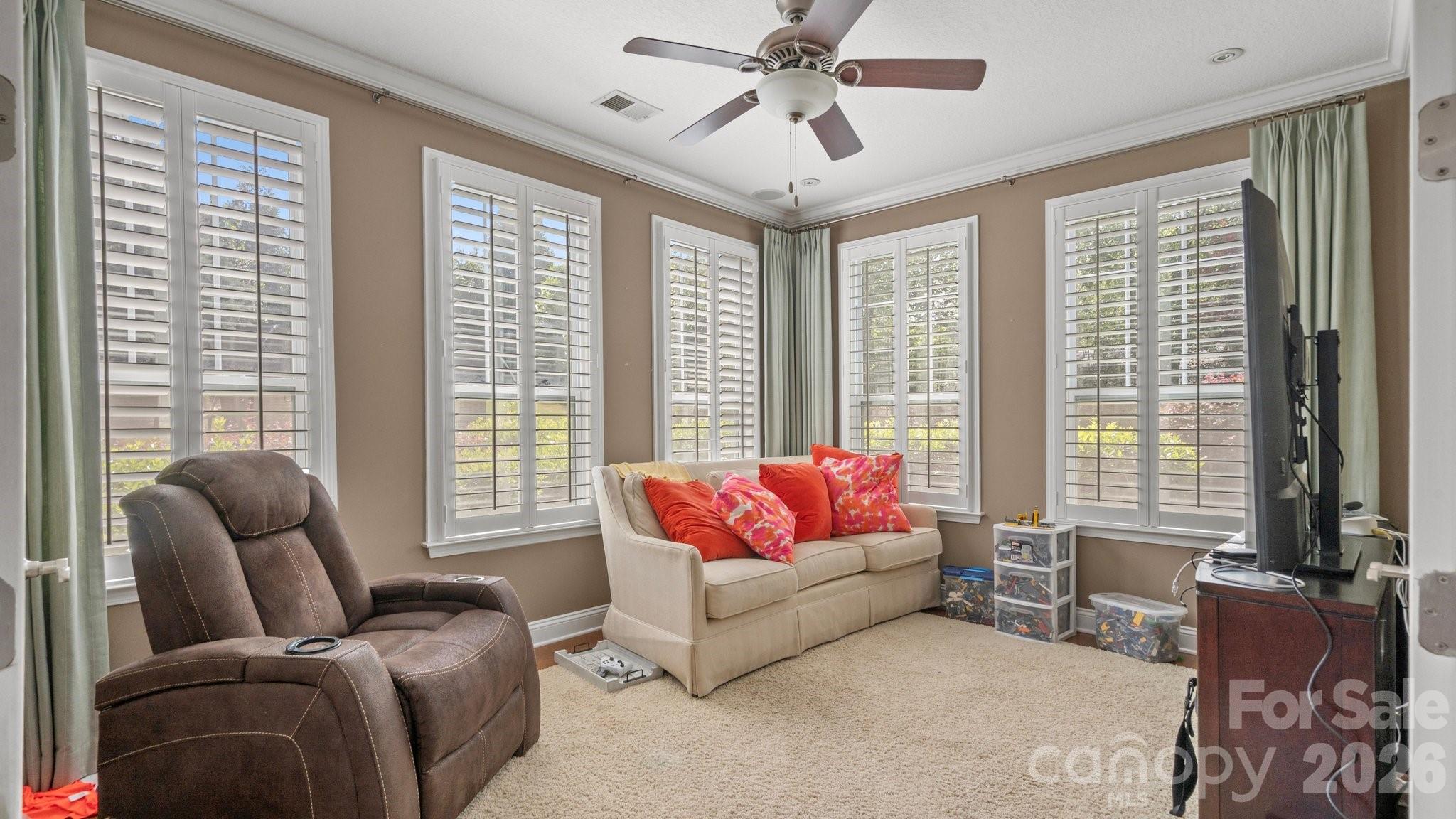 Shelly Woods - Residential
