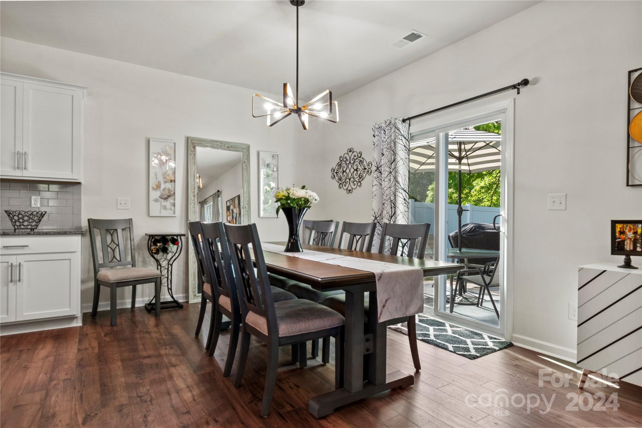 Chase View - Residential