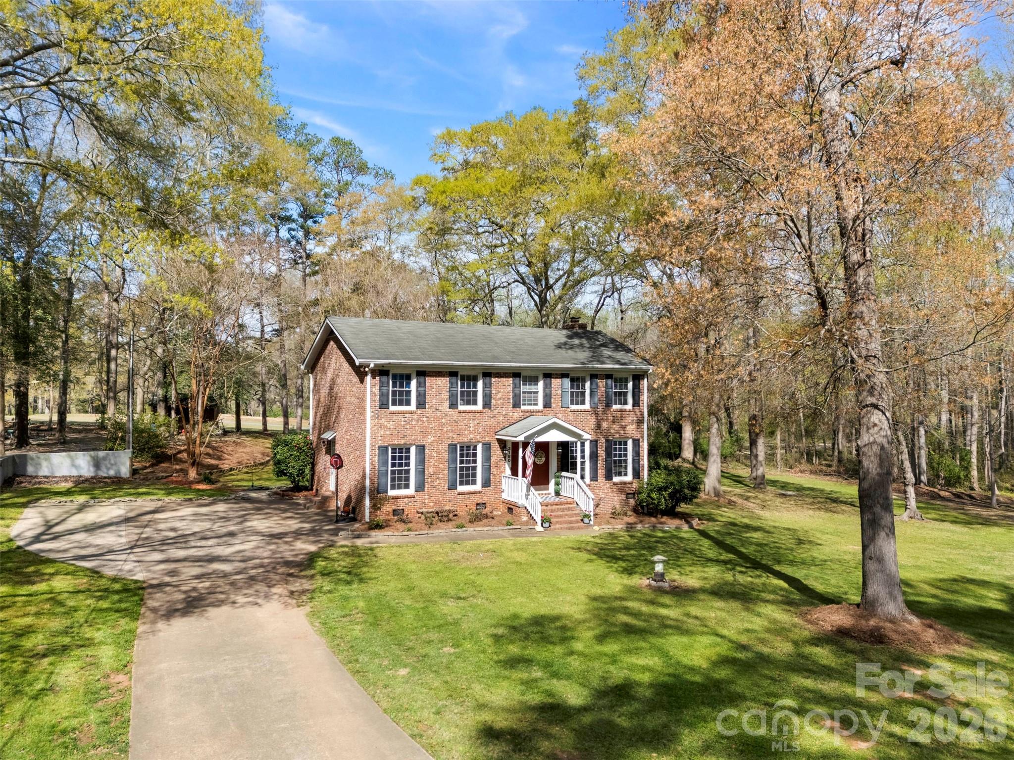Pinetuck - Residential
