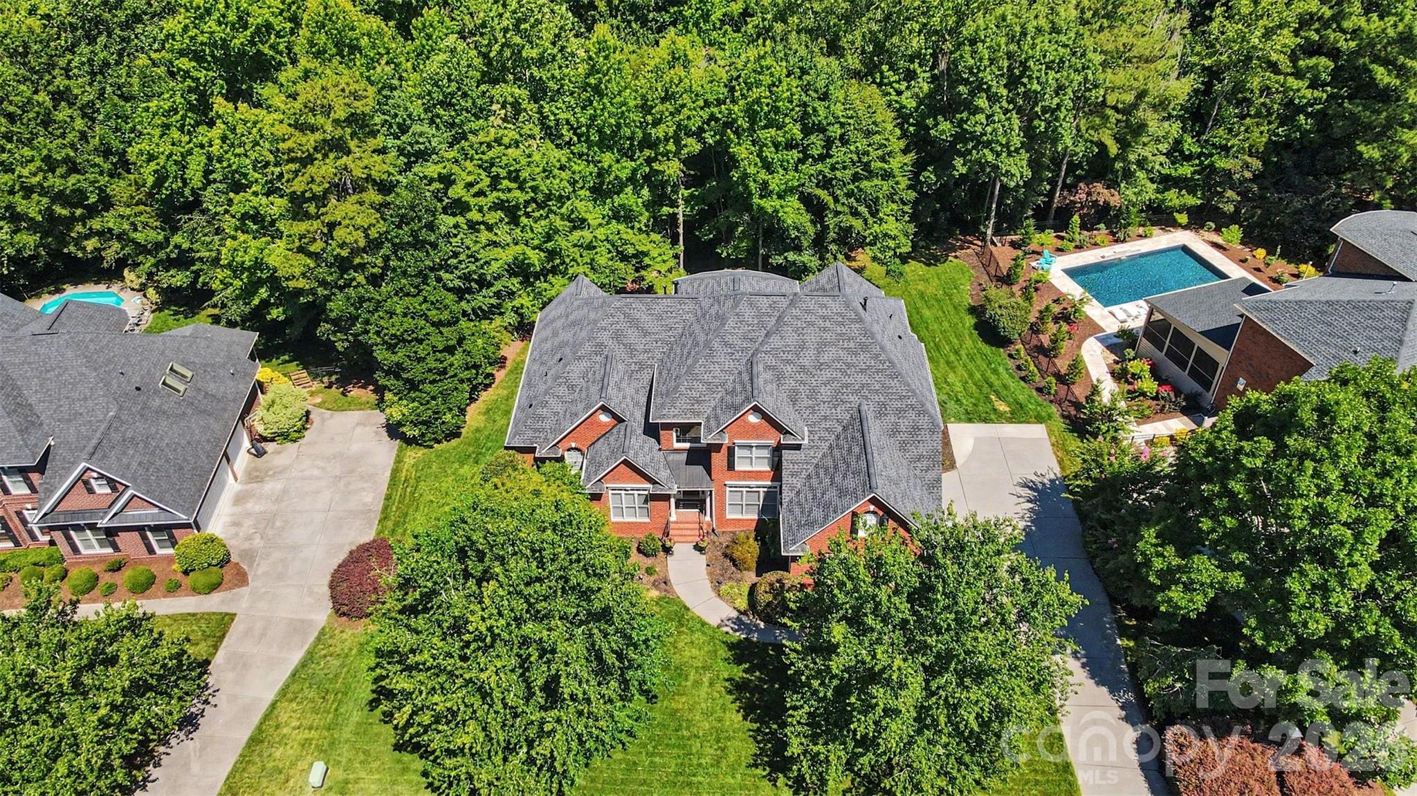 Weddington Chase - Residential