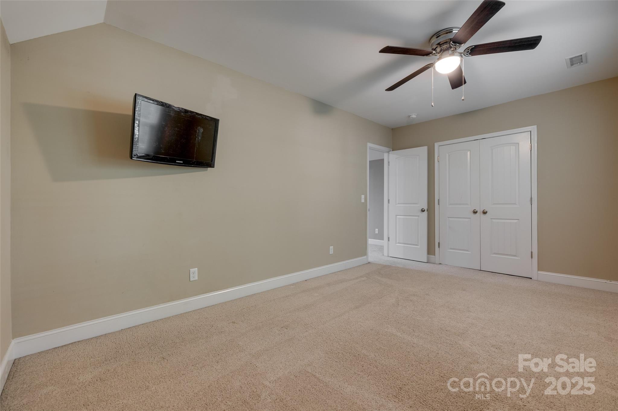 Caroland Acres - Residential