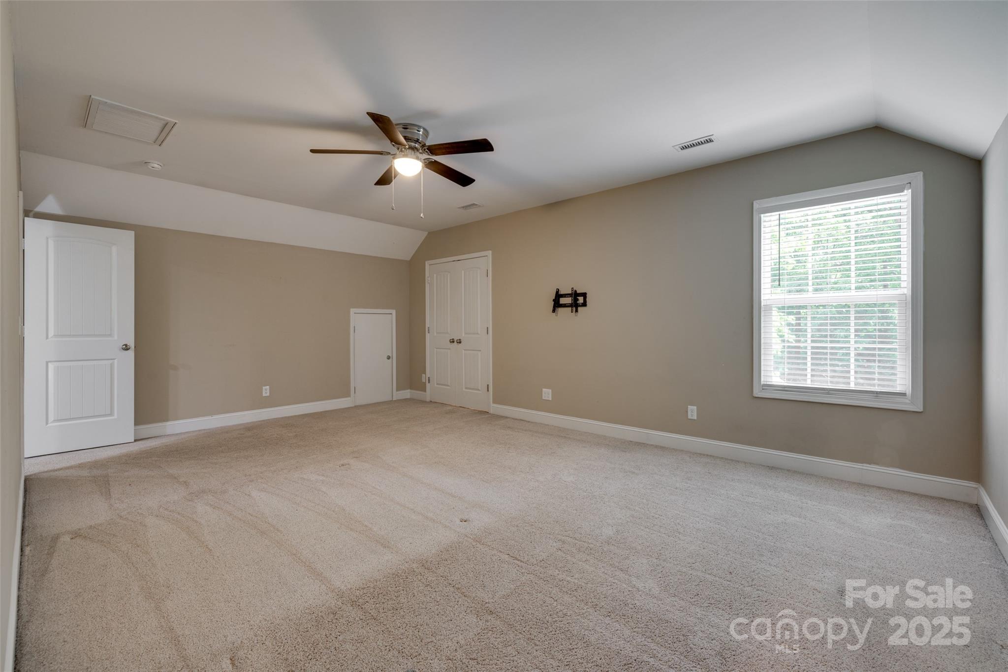 Caroland Acres - Residential