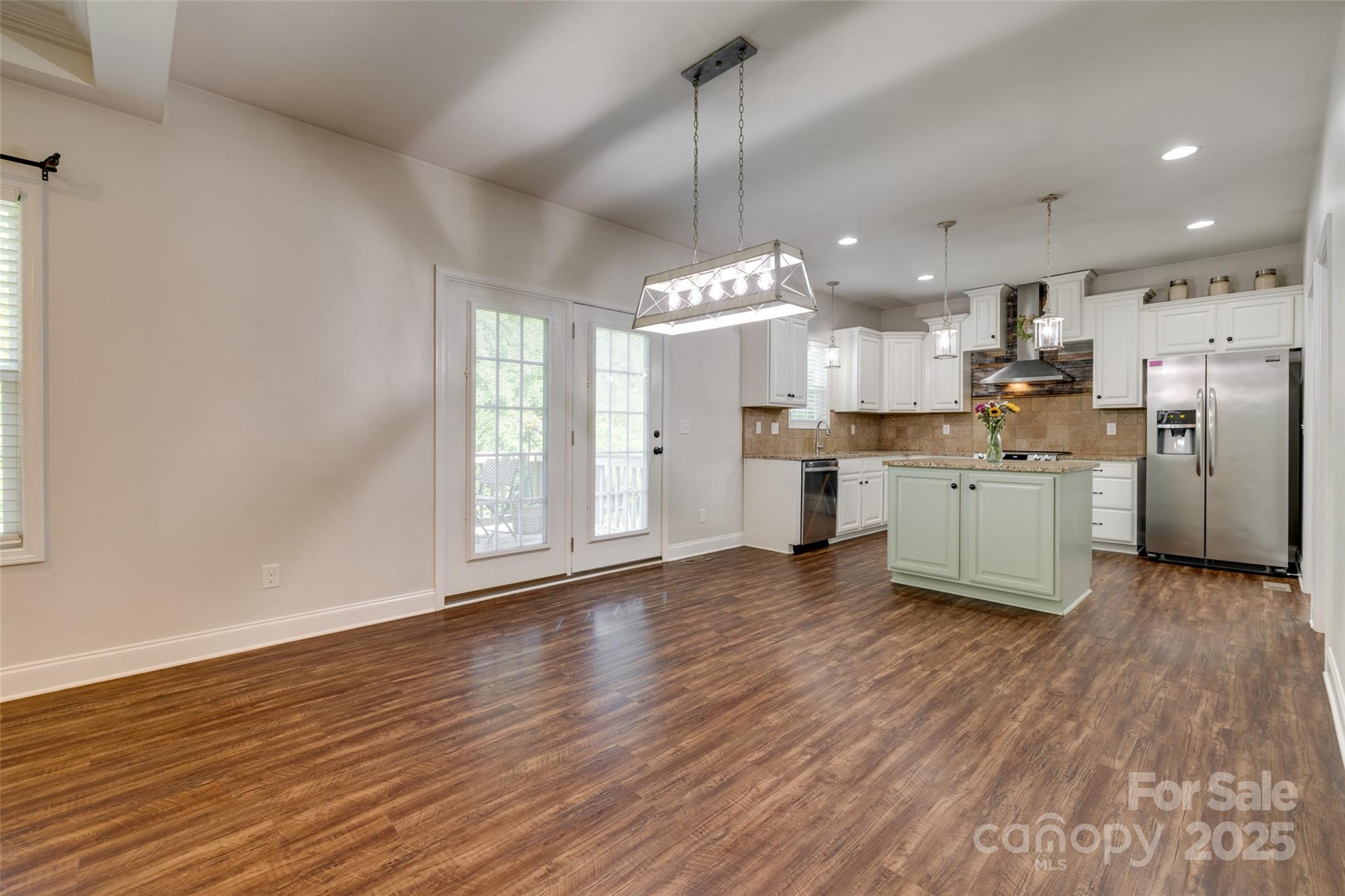 Caroland Acres - Residential