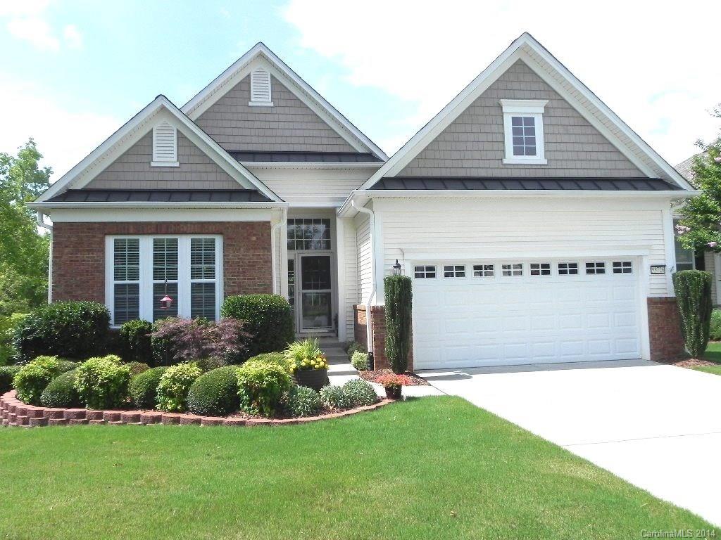 This Willow Bend basement home features 2BR/2BA on the main, sunroom, granite counters, tile backsplash, SS appliances, gas stove, pull-outs & under cabinet lighting. Solid oak hardwood flooring on the main level, ceramic tile in KIT, BAs & laundry. The lower level is partially finished w/lg bonus room, rec room & bath. This area needs heat & air to be included in the TTL-HLA. The cul-de-sac location is surrounded by woods and lush green space.  Come check out the community & the active adult lifestyle of Sun City Carolina Lakes.